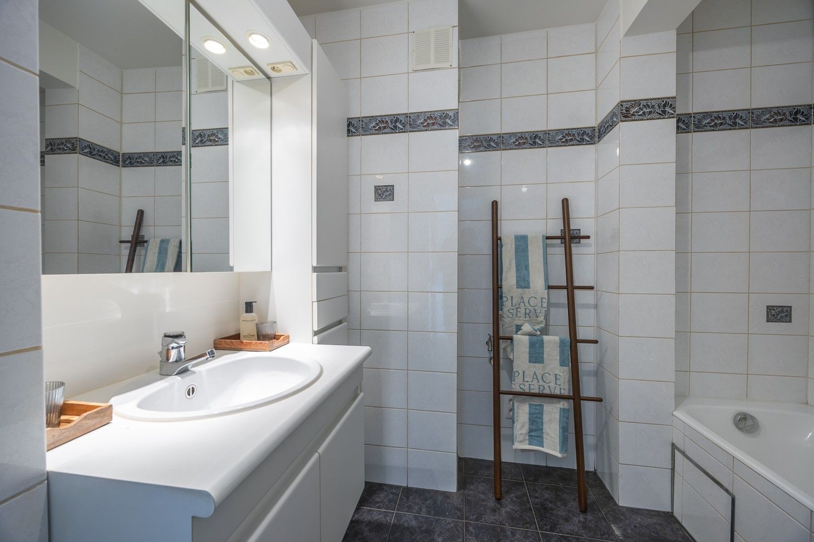 Appartement te koop foto 9