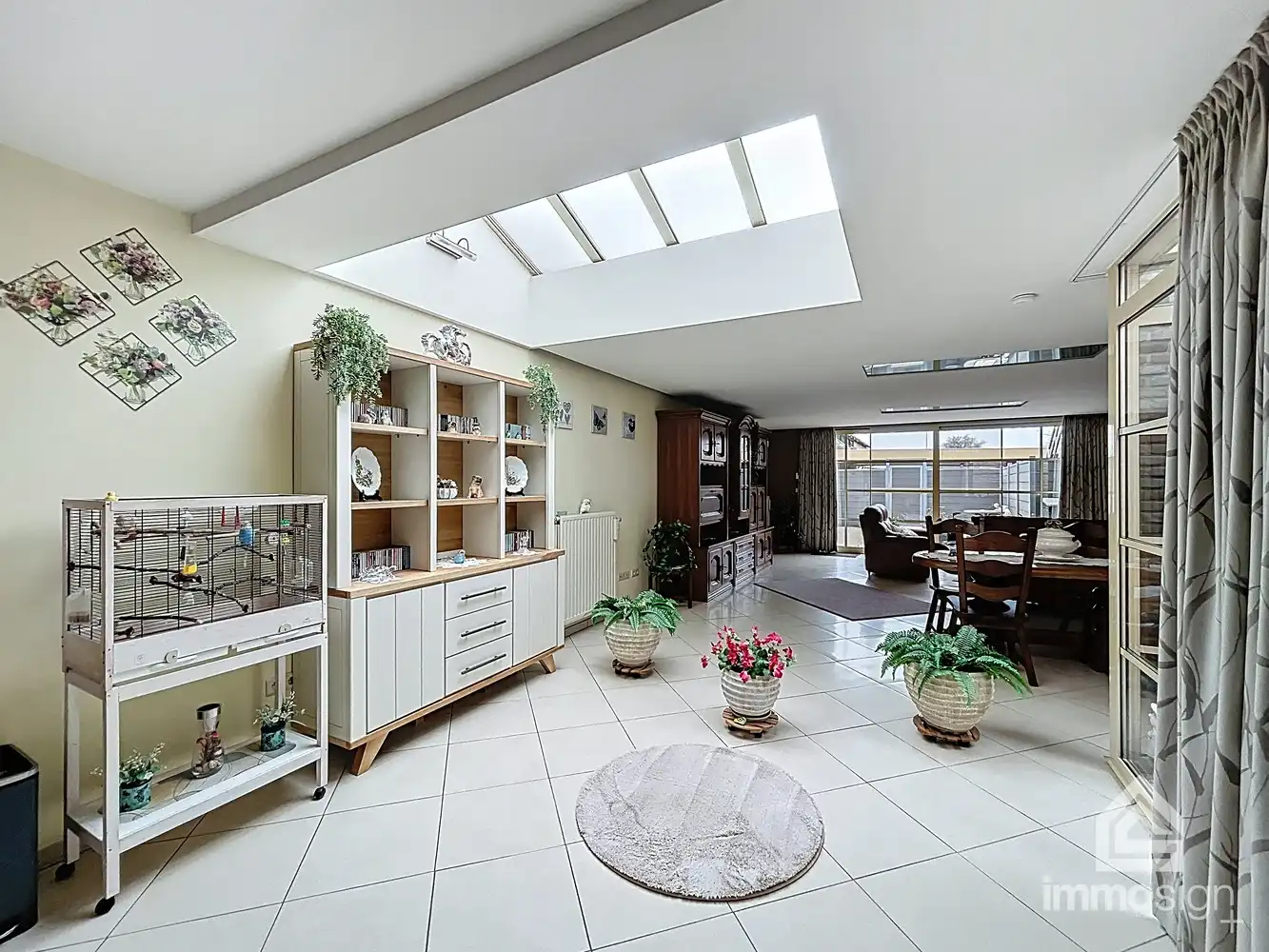 Instapklaar gelijkvloers appartement met buitenruimte, carport en 2 slaapkamer te Peer centrum foto 5
