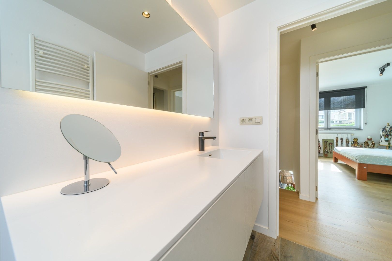 Uiterst gezellige en gerenoveerde woning te Meise foto 16