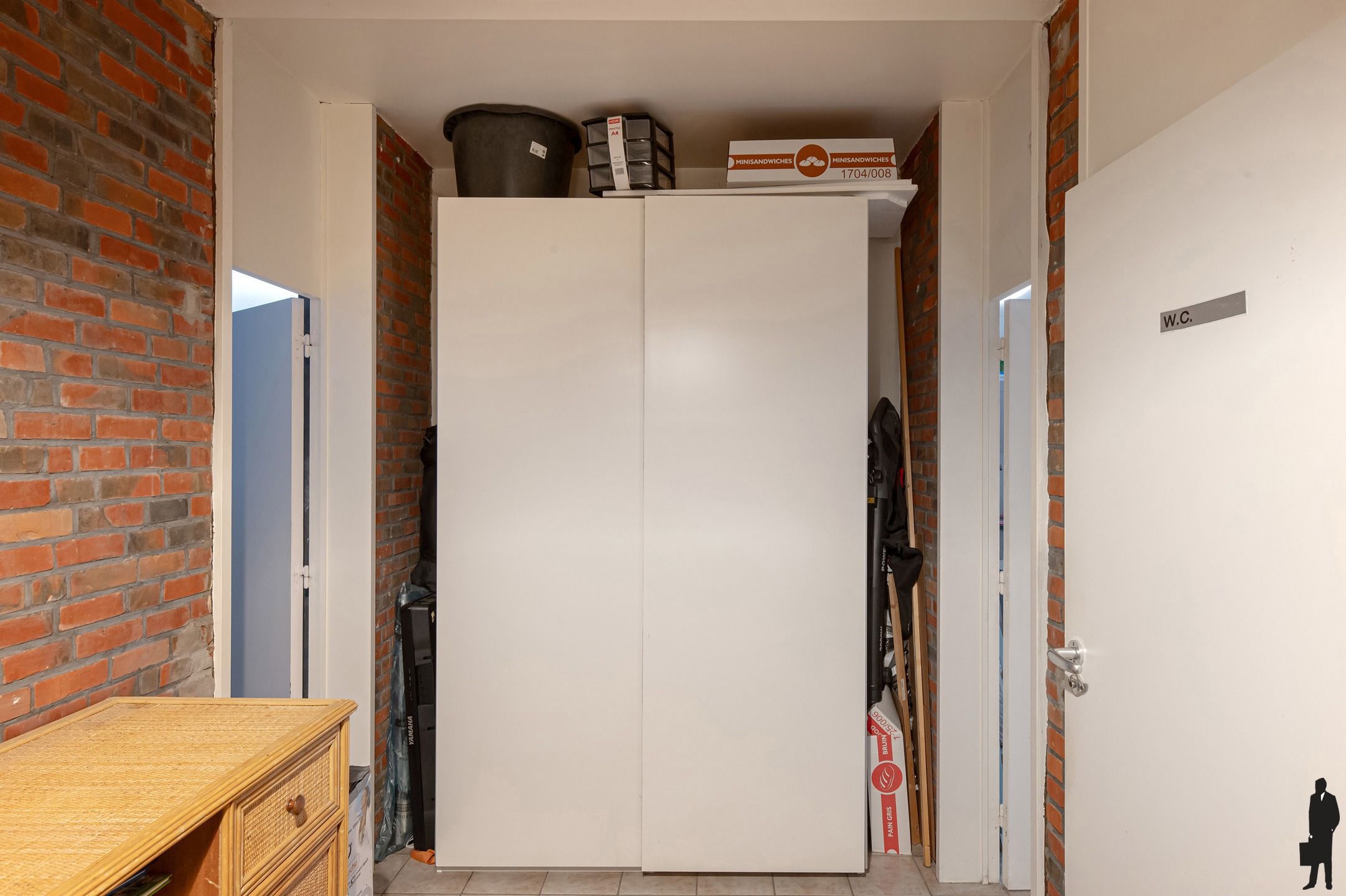 Voormalige dokterswoning in het centrum van Stabroek! foto 24