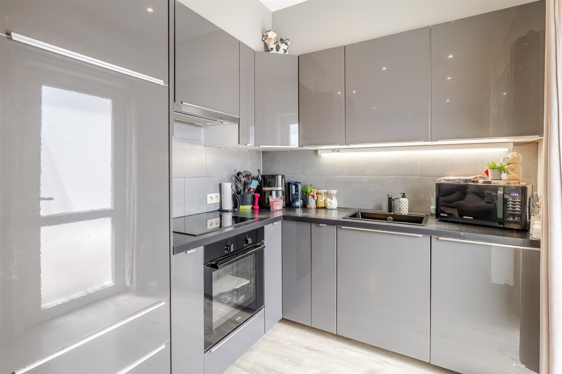 Energiezuinige woning met 3 slk op gunstige ligging foto 6