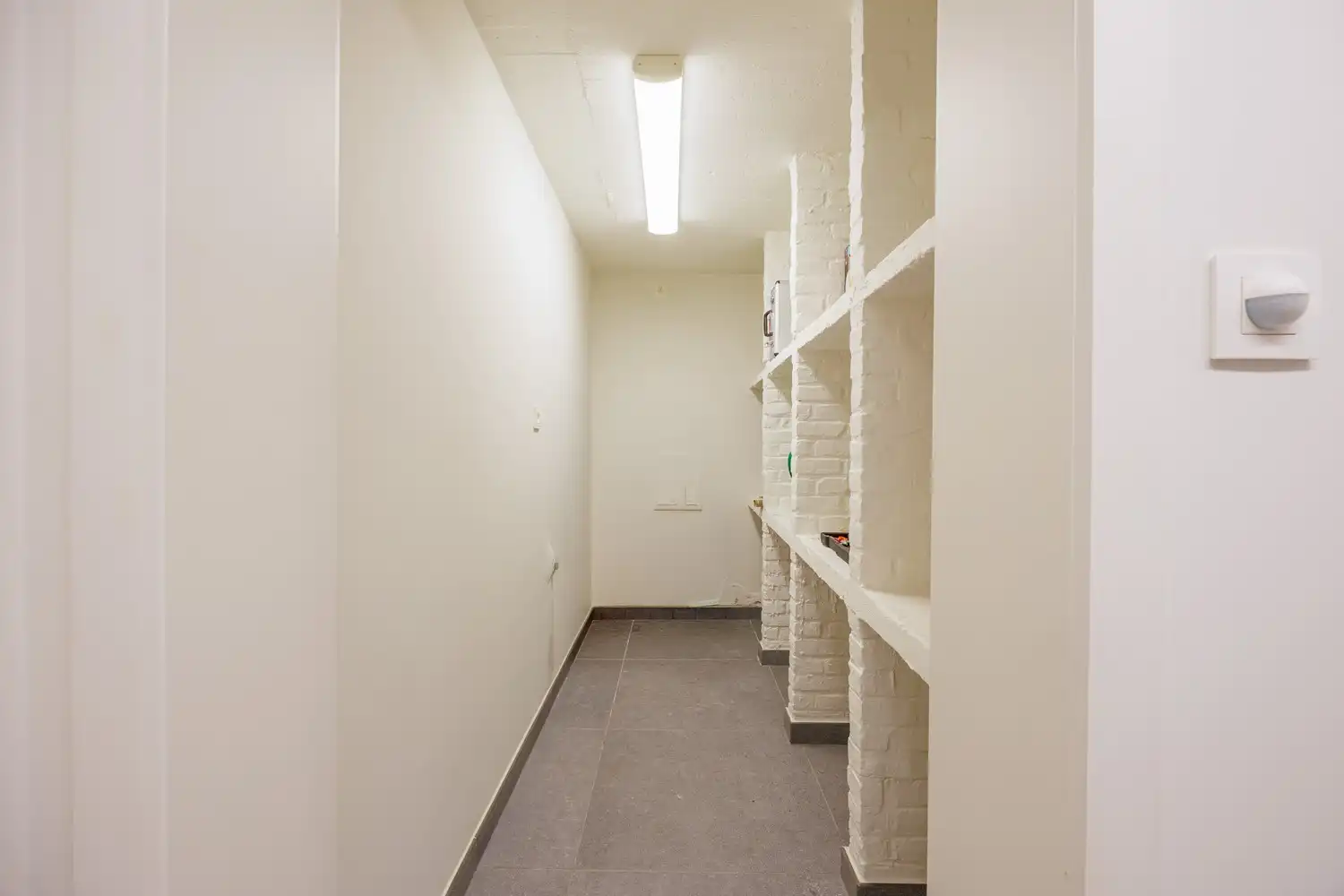 Exclusieve gerenoveerde koppelvilla vlak bij zee met 8 slaapkamers foto 39
