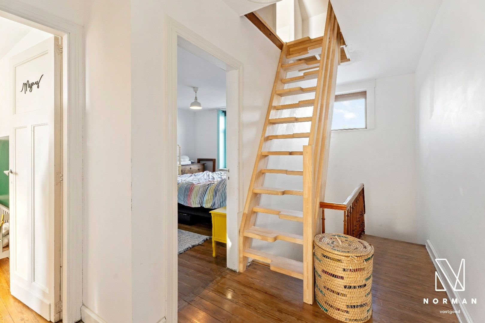 Charmante instapklare woning in Deerlijk! foto 13