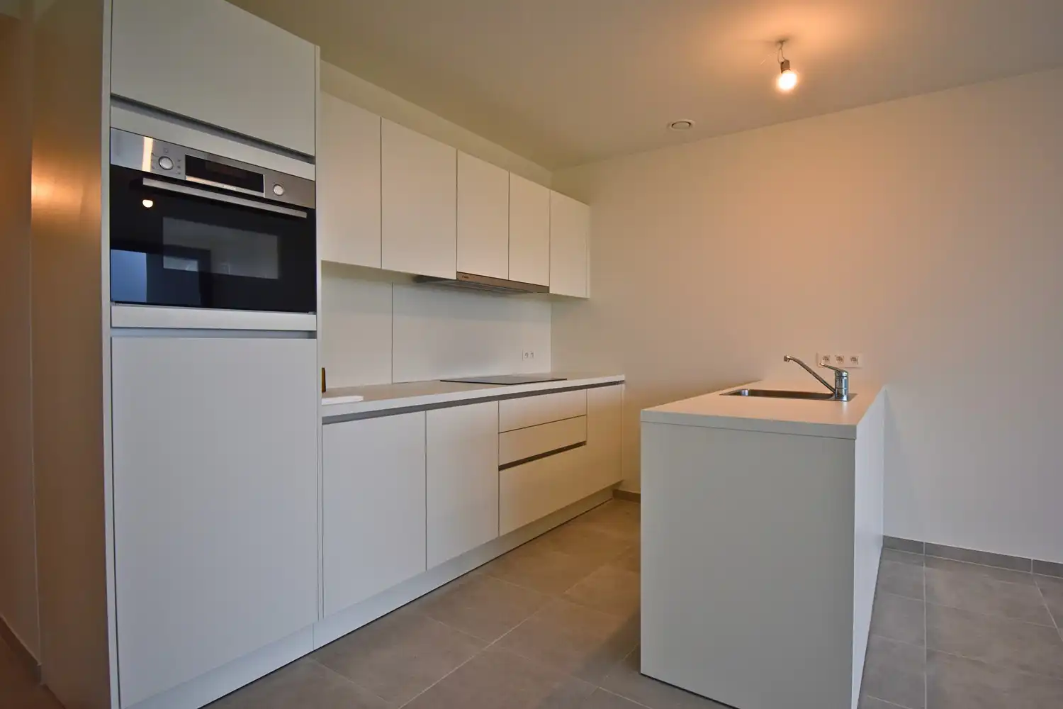 Nieuwbouwappartement te huur in Halle foto 4