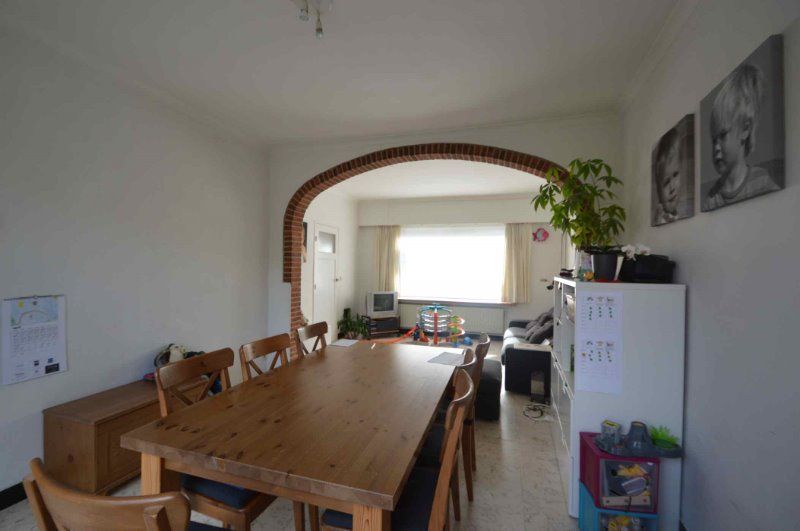 Leuke woning met grote tuin - tussen Sint-Pieters station & UZ foto 6
