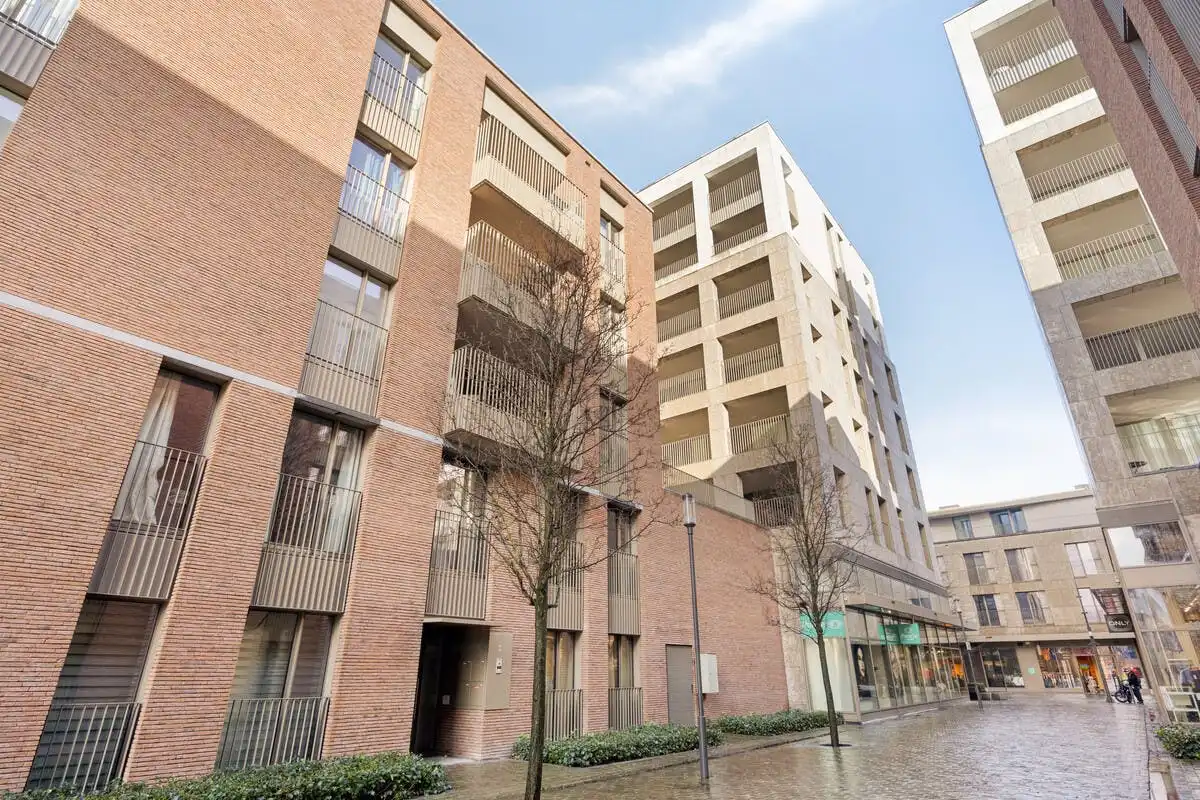 Instapklaar 1-slaapkamer appartement in Quartier Bleu foto 20