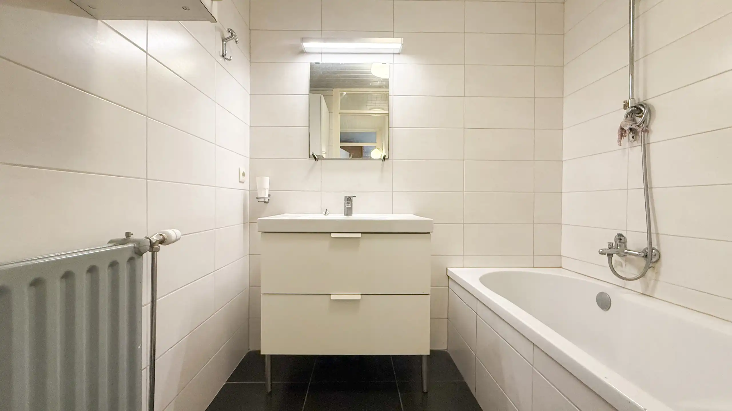 Instapklare woning met 3 slaapkamers en inpandige garage! foto 19