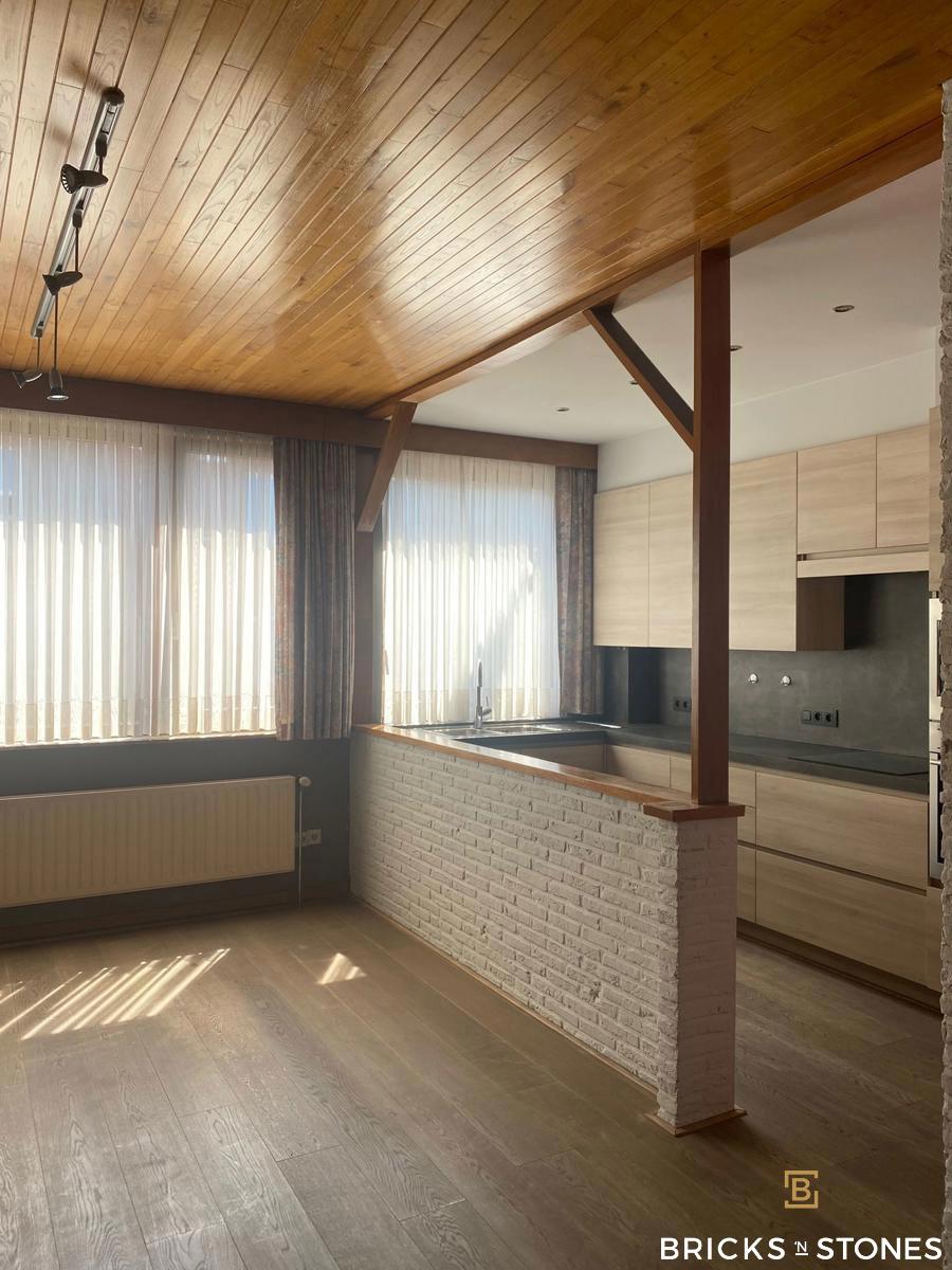 2 slaapkamer appartement met terras foto 2