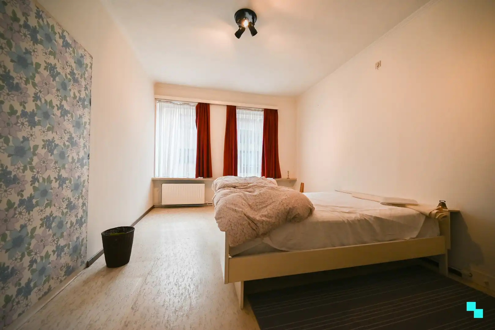 Centraal gelegen handelsruimte met bijhorende woonst en leuke stadstuin te Izegem foto 19