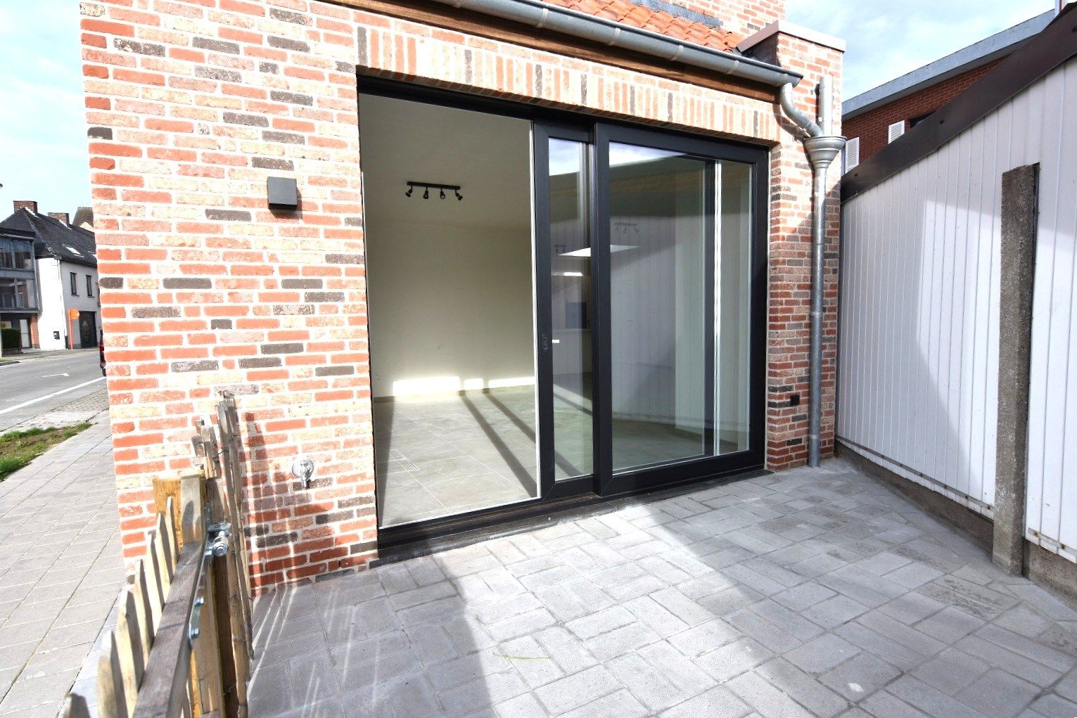 Gloednieuwe half open woning in RSL foto 10