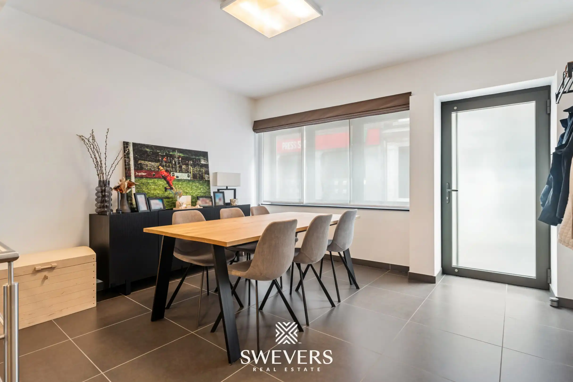 Instapklare woning in het hartje van Sint-Truiden foto 7