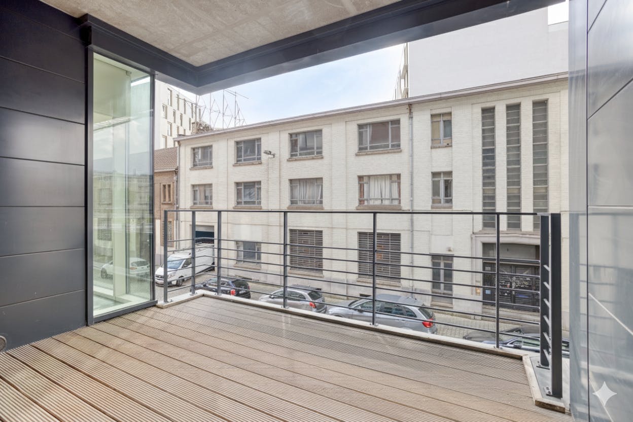 Lichtrijk appartement 'loftstijl' in hartje Brussel foto 7