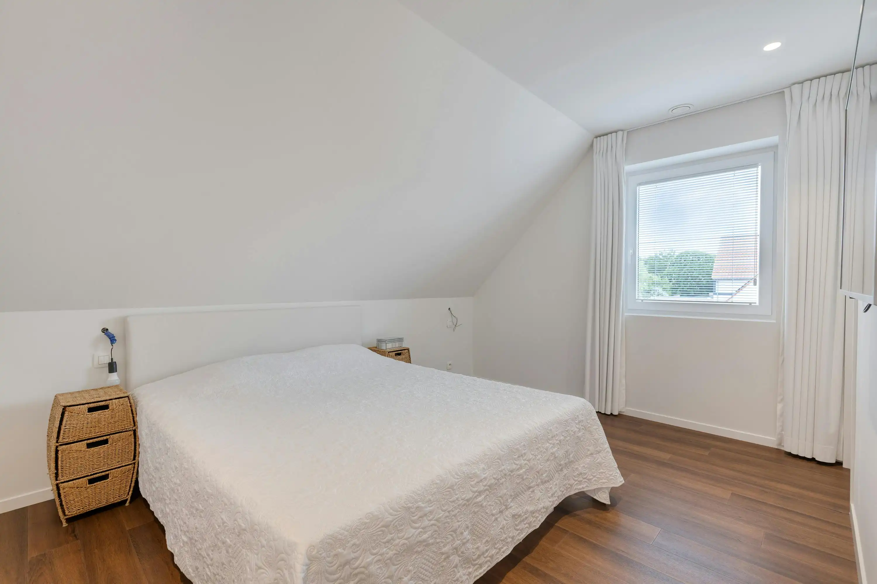 Perfect afgewerkte villa (2023) op rustige ligging foto 13