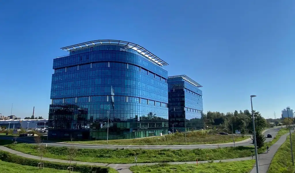 Energiezuinige kantoren te huur in Blue Towers in Gent foto 14