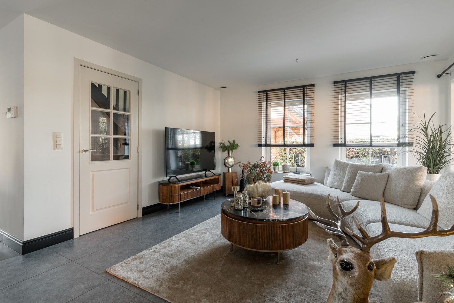 Mooie energiezuinige 4 slaapkamer woning te Pelt foto 4