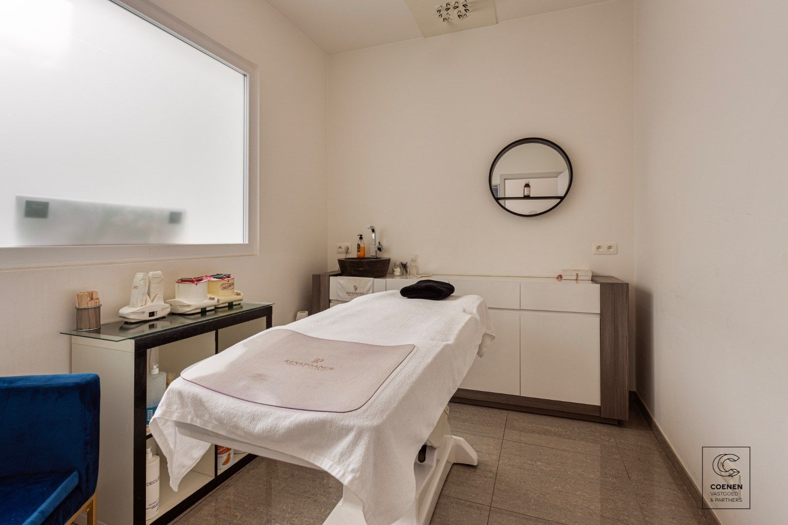 Prachtige handelsruimte met een bruikbare oppervlakte van 355 m² op een SCHITTERENDE locatie te Berchem foto 15