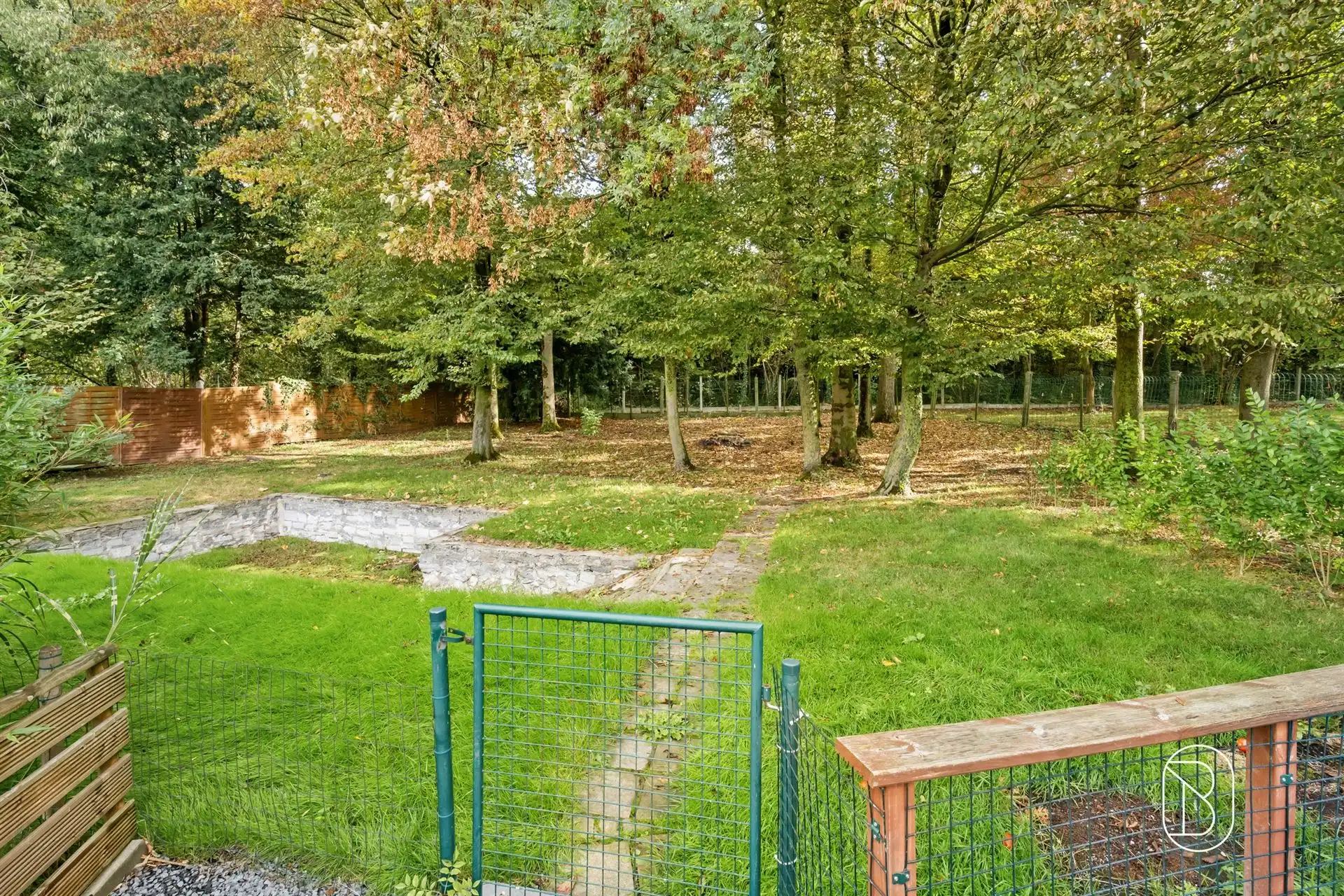 Volledig gerenoveerde woning op 1.800 m² in Warchin foto 7