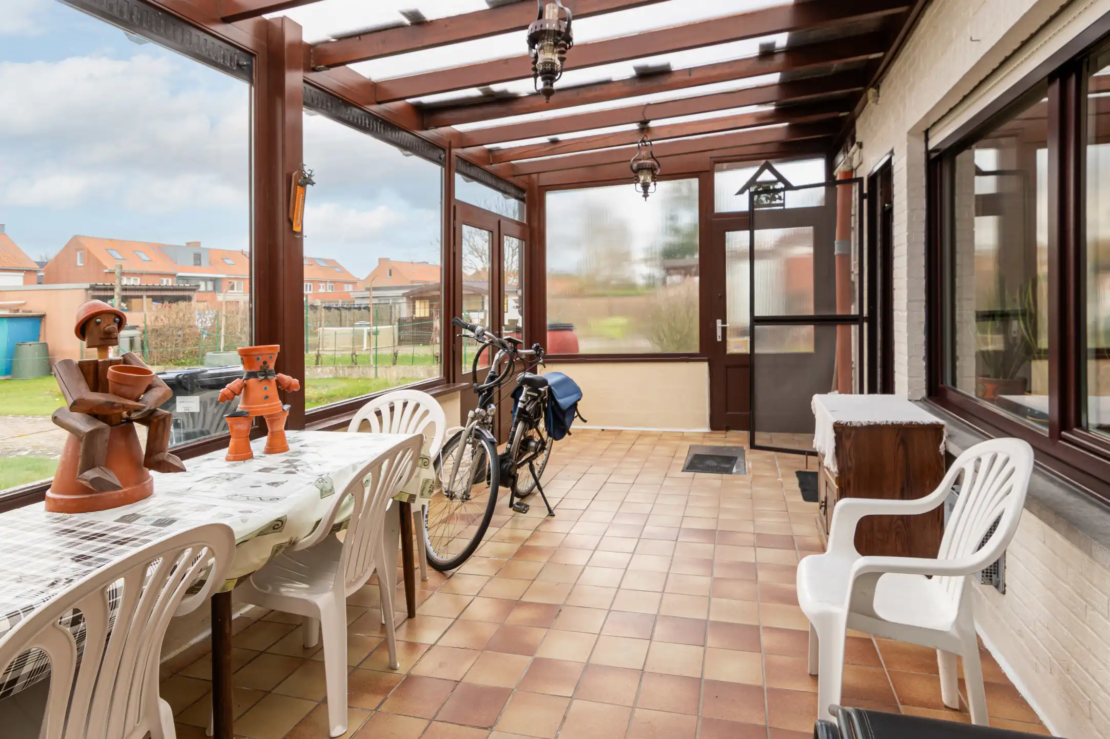 Op te frissen HOB met tuin en garage in Blaasveld foto 8