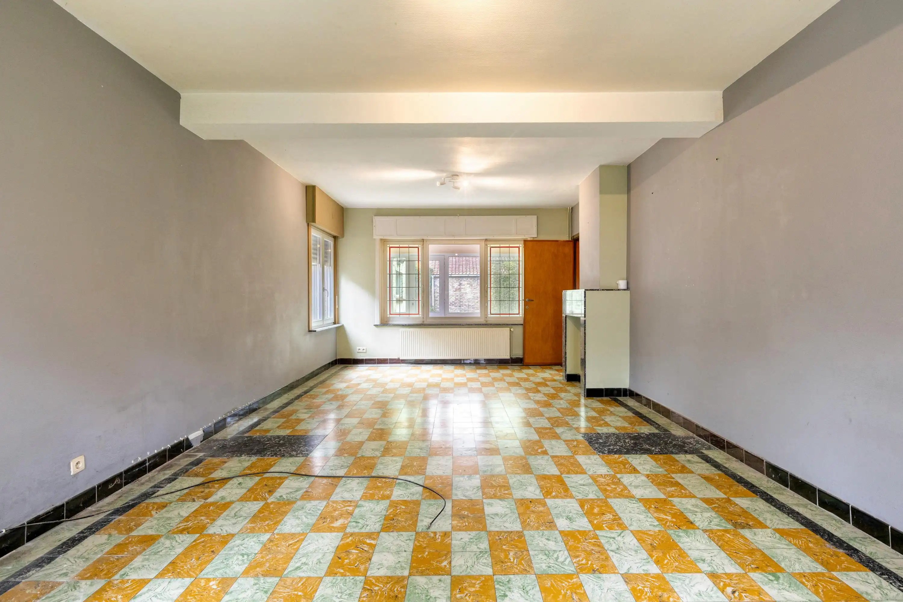 Halfopen huis op rustige locatie te koop met 3 slaapkamers  foto 6