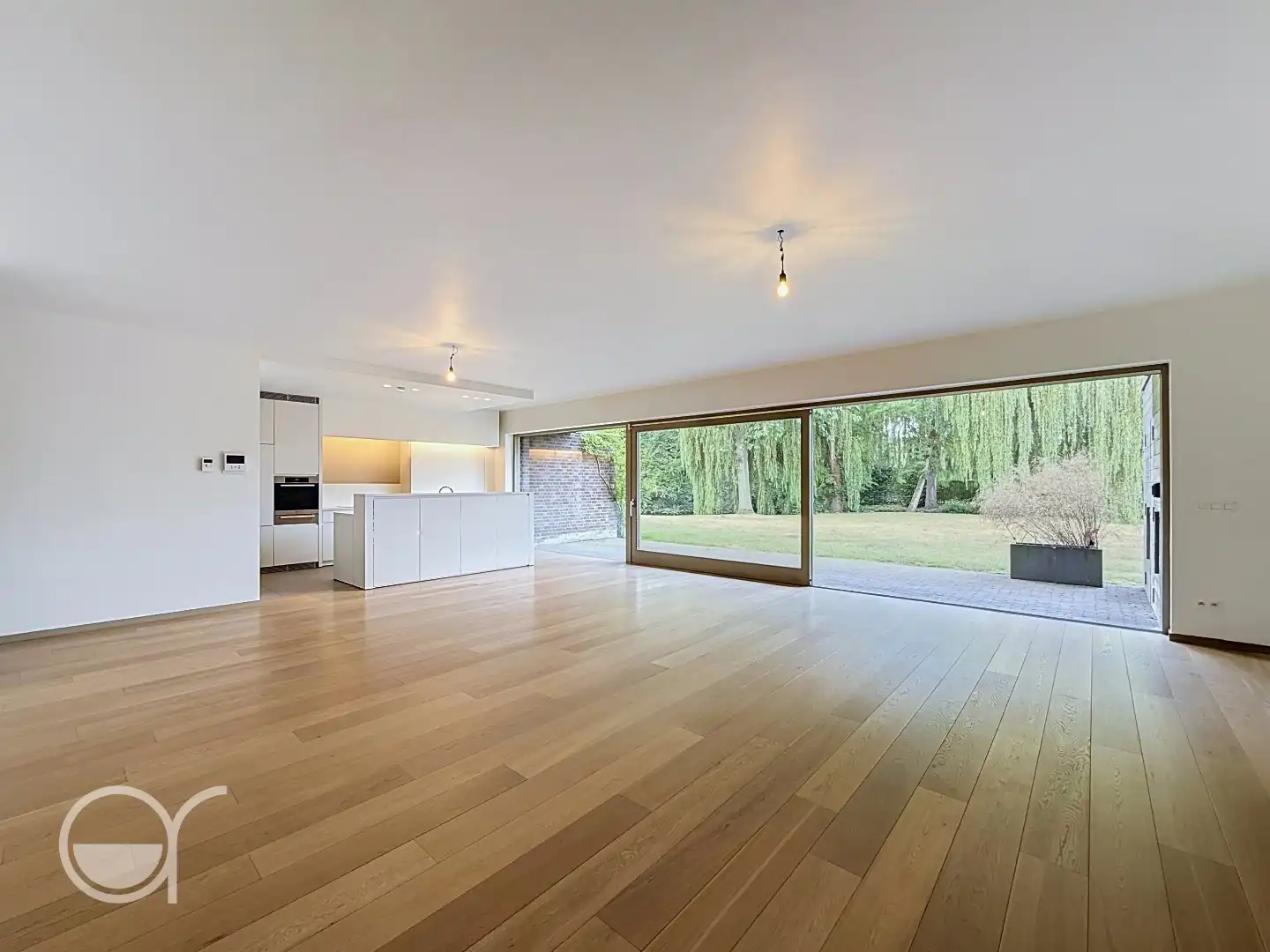 Gelijkvloers 3-slaapkamerappartement op rustige locatie foto {{pictureIndex}}