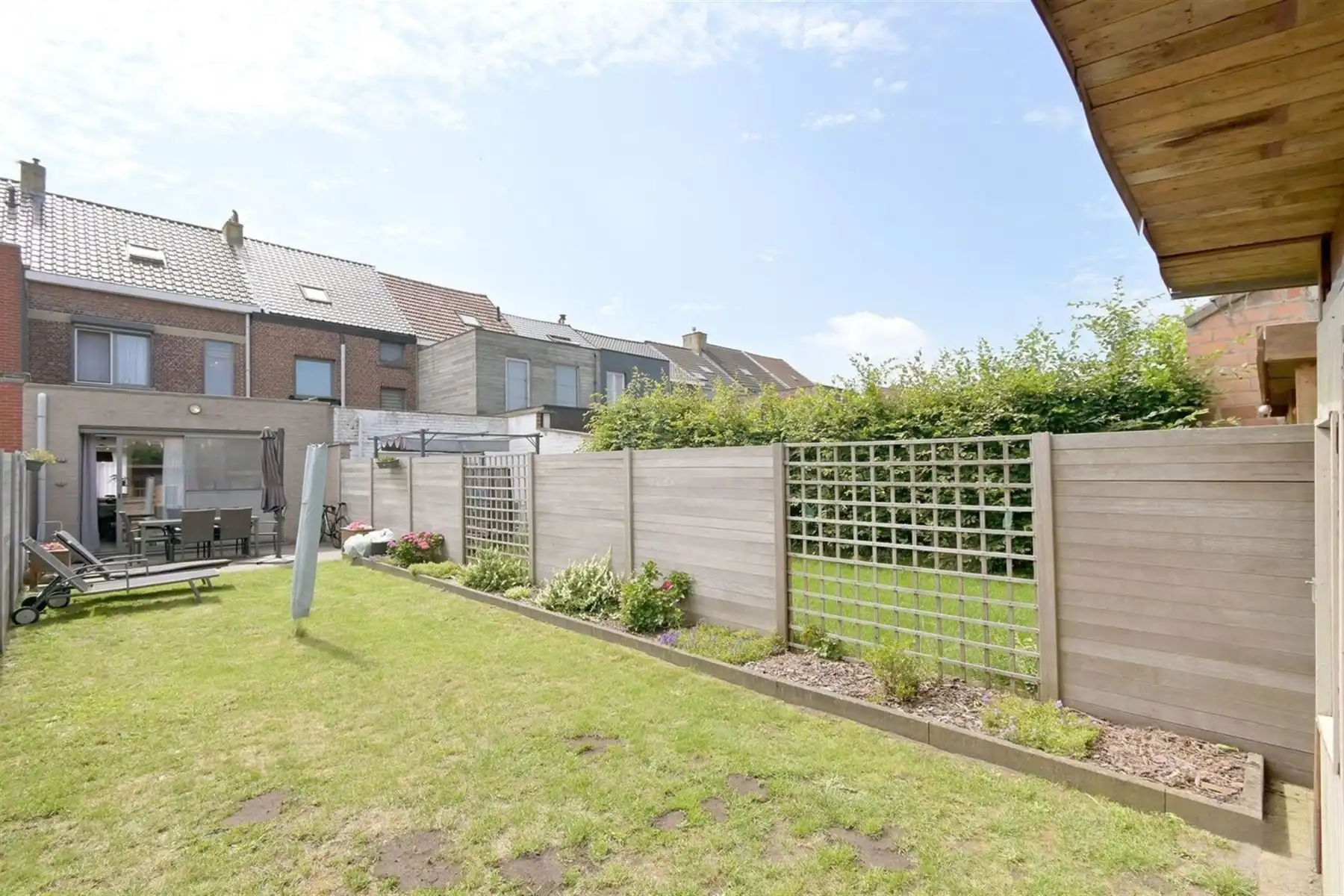 Gerenoveerde woning (2010) met 3slpk's en gezellige tuin! foto 21