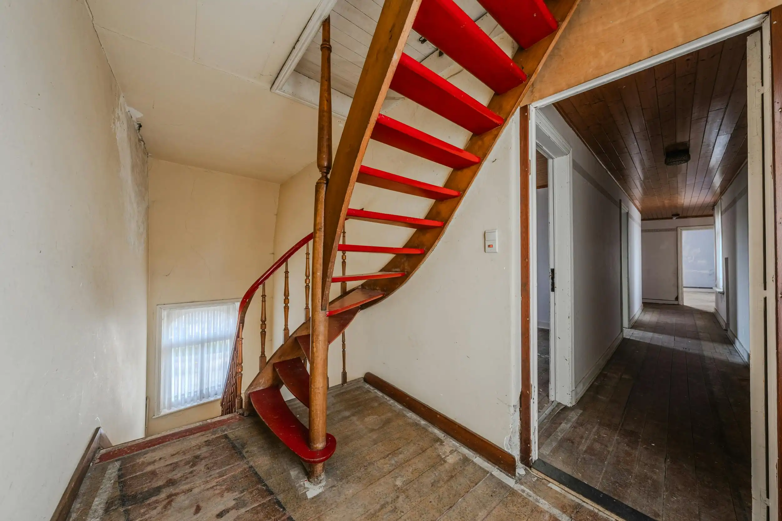 Goed gelegen handelspand met veel potentieel in Lombardsijde foto 29