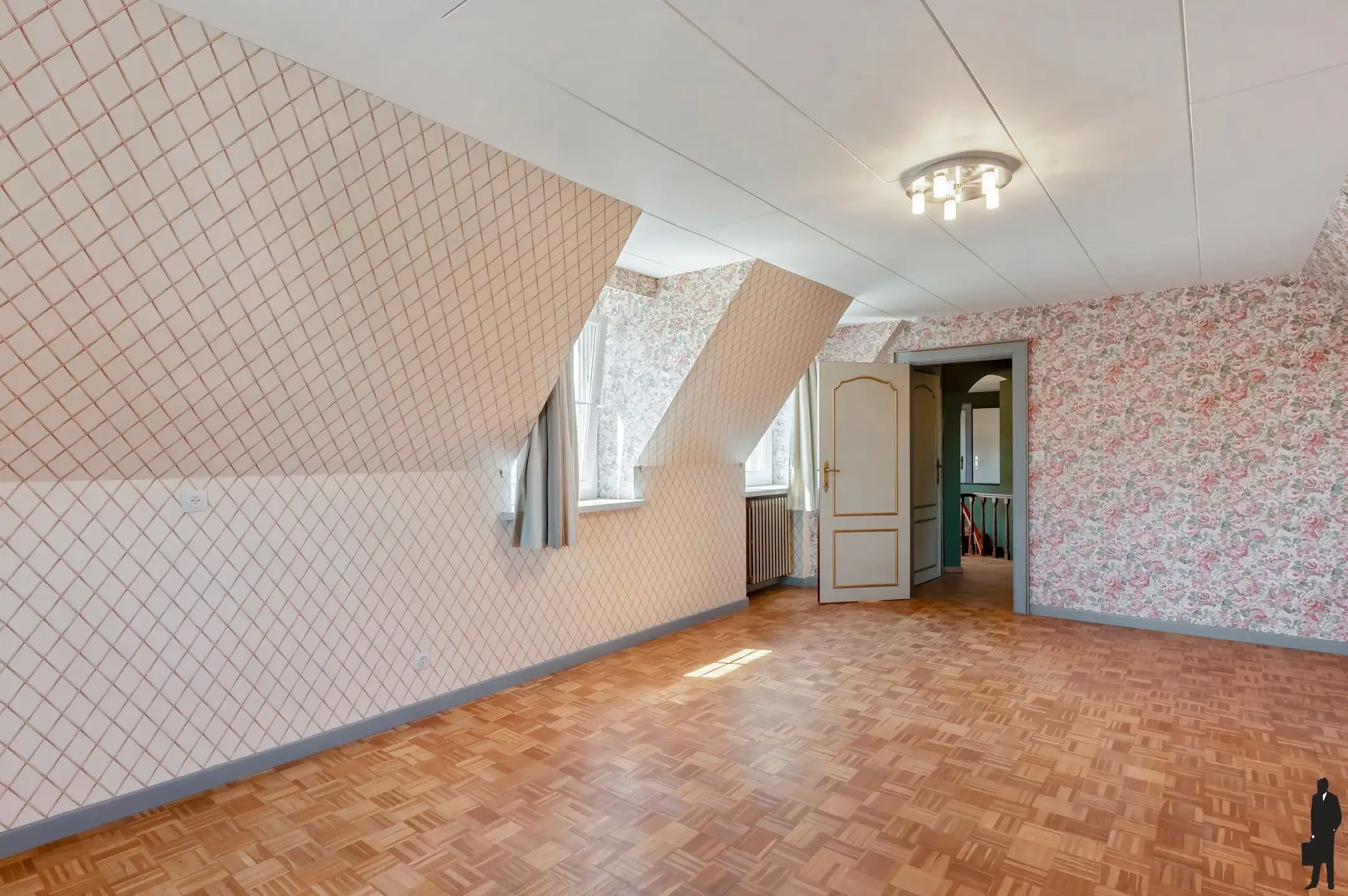 Uitzonderlijk gelegen villa nabij groen op grond van 2.785m² foto 19
