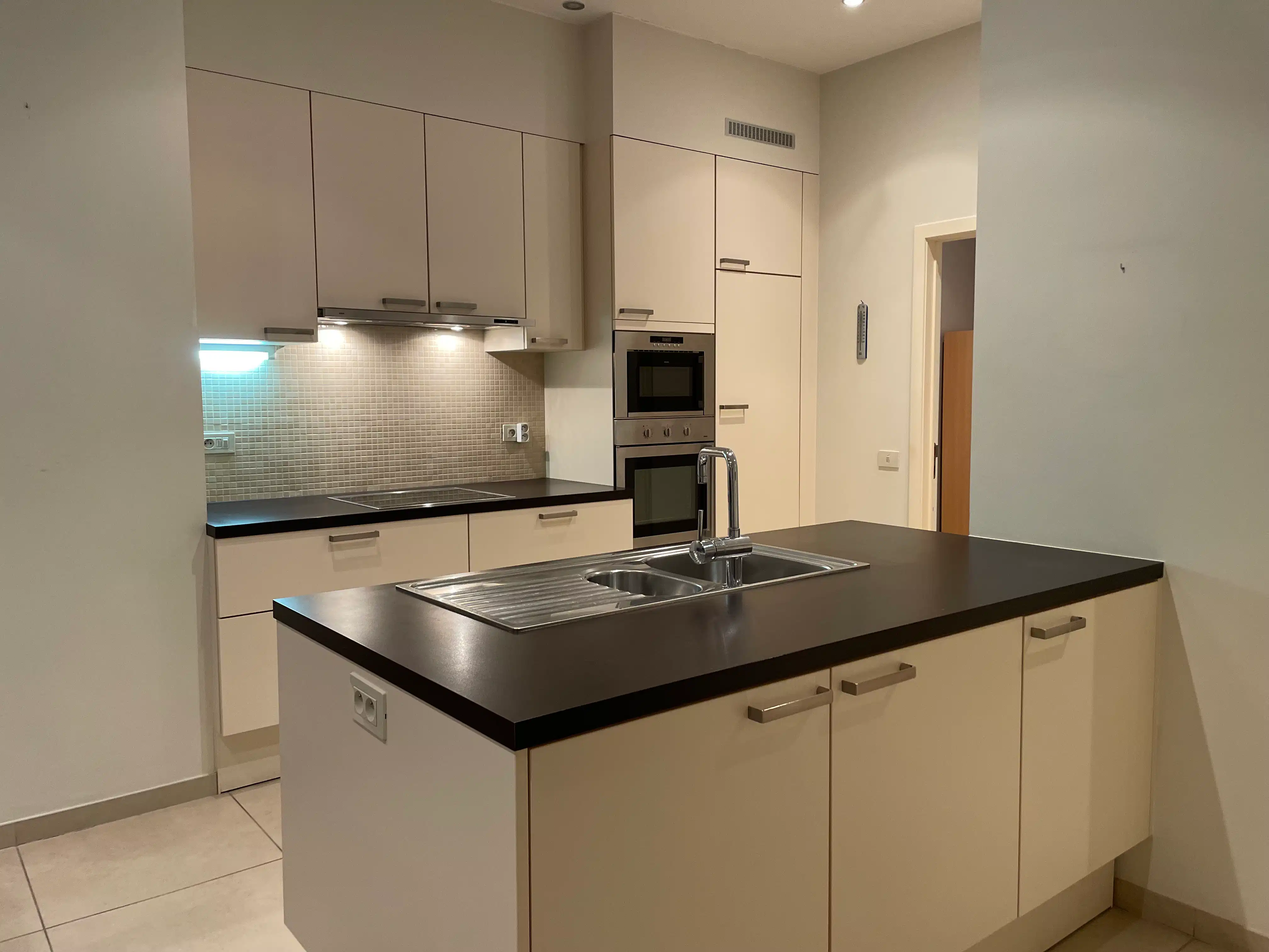 Luxe gelijkvloers APPARTEMENT foto 12