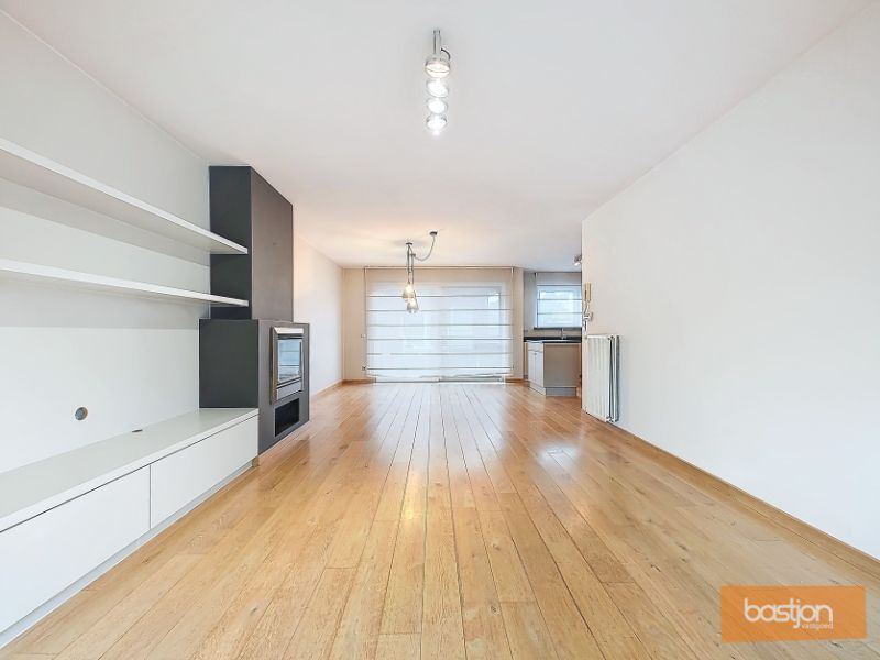 Verzorgde bel-etage met 3 ruime slaapkamers. foto 4