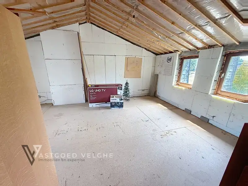 Ruime gezinswoning met zorgwoning in Genk-Centrum foto 21