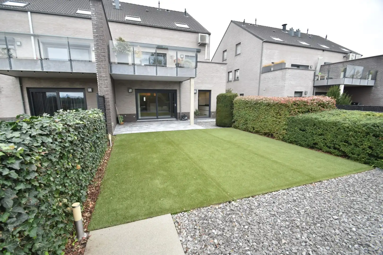 Luxueus appartement met rustgevend terras foto 10