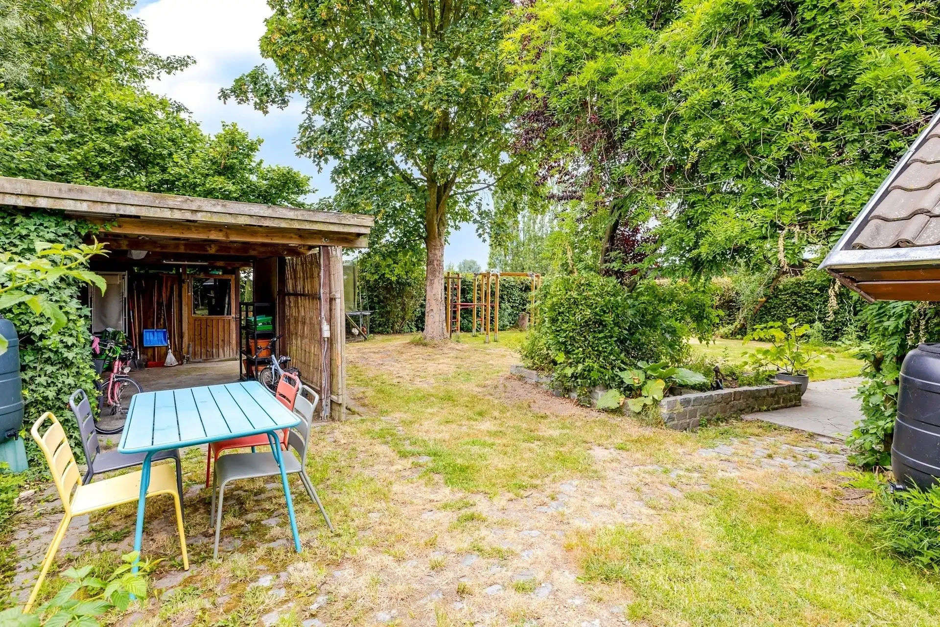 Karaktervollevrijstaande woning met EPC label A in Wichelen. foto 31