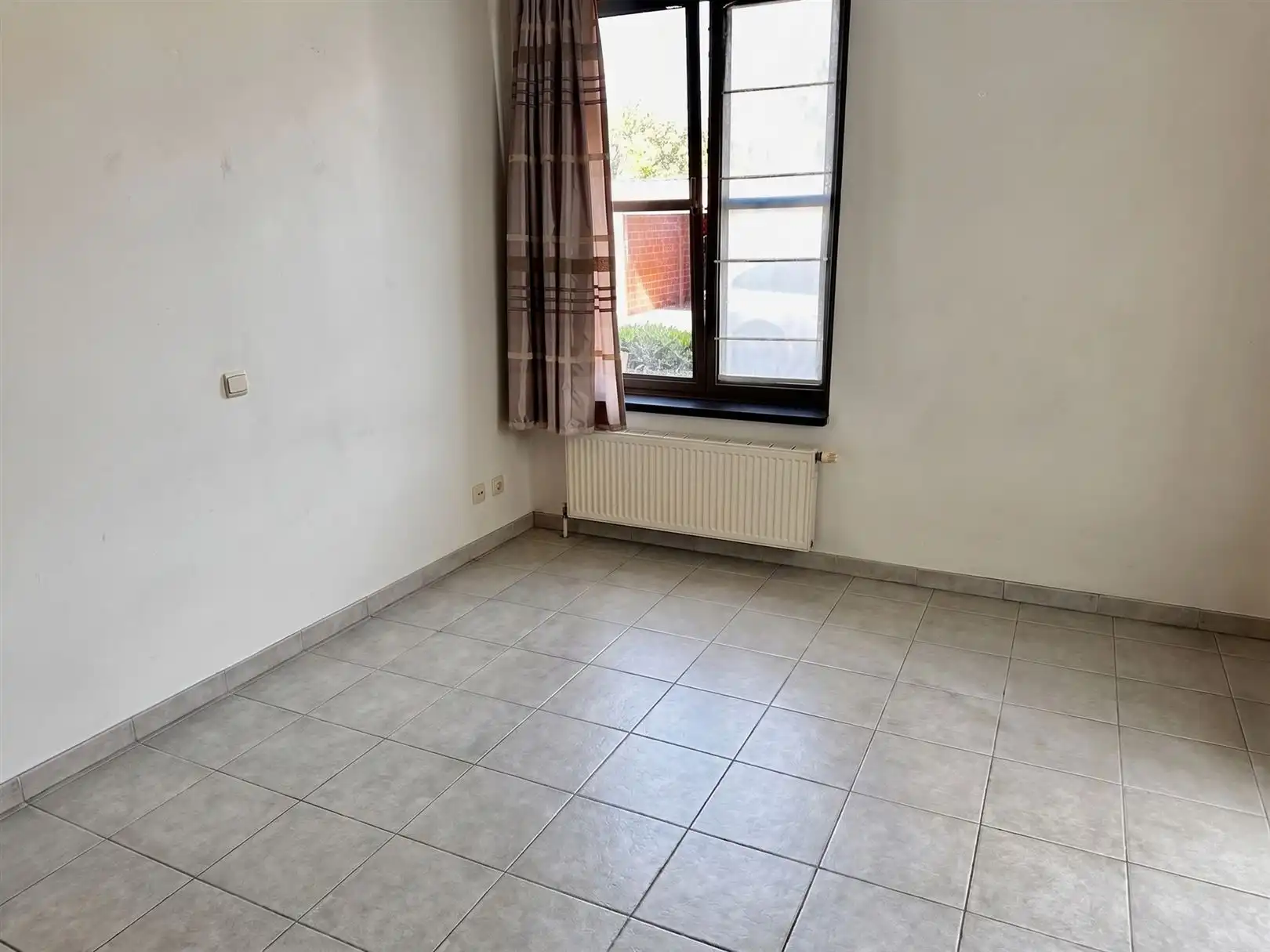 Gelijkvloers appartement TE HUUR in Oudenaarde. foto 9
