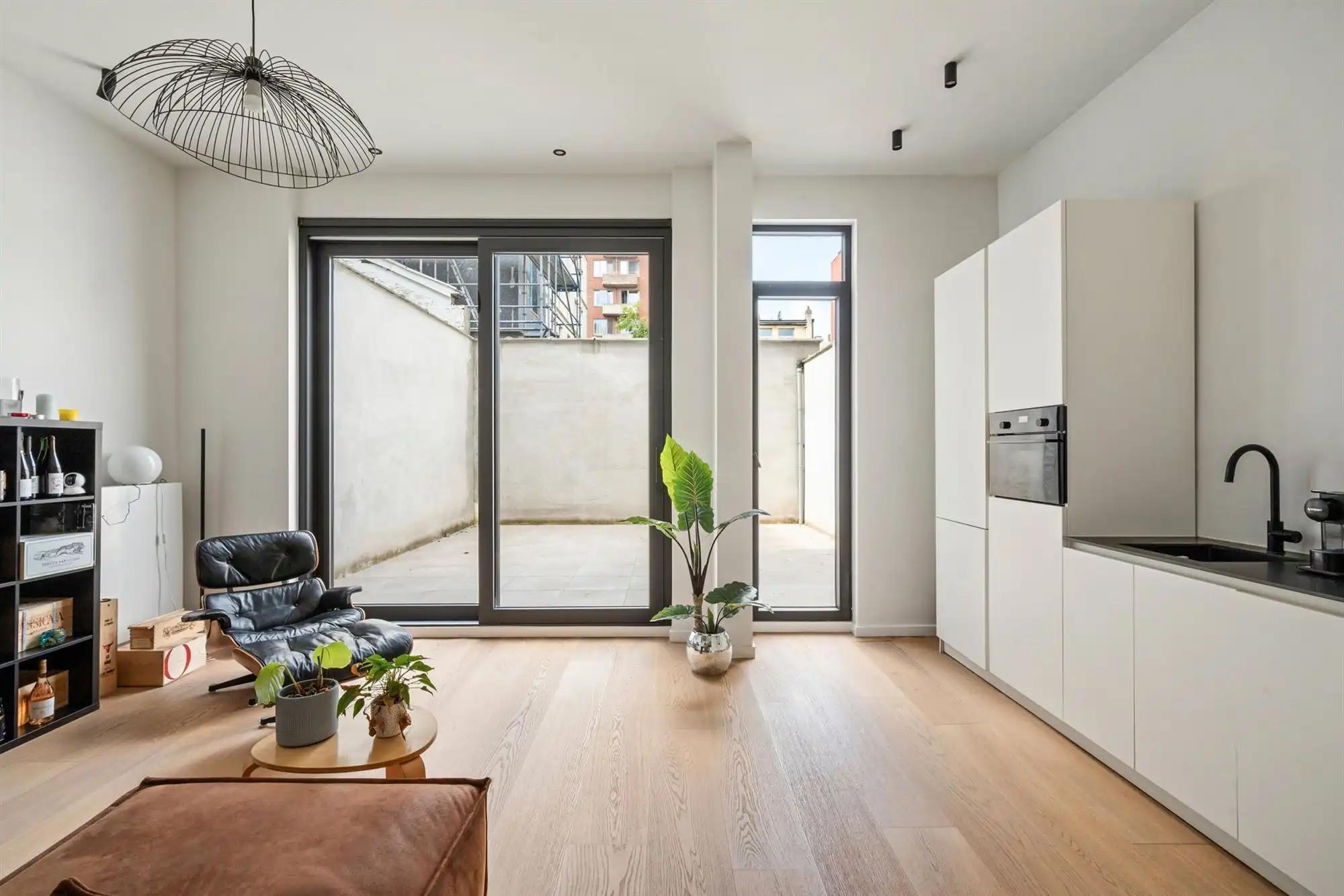 Stads wonen met karakter en een eigen buitenruimte foto 5