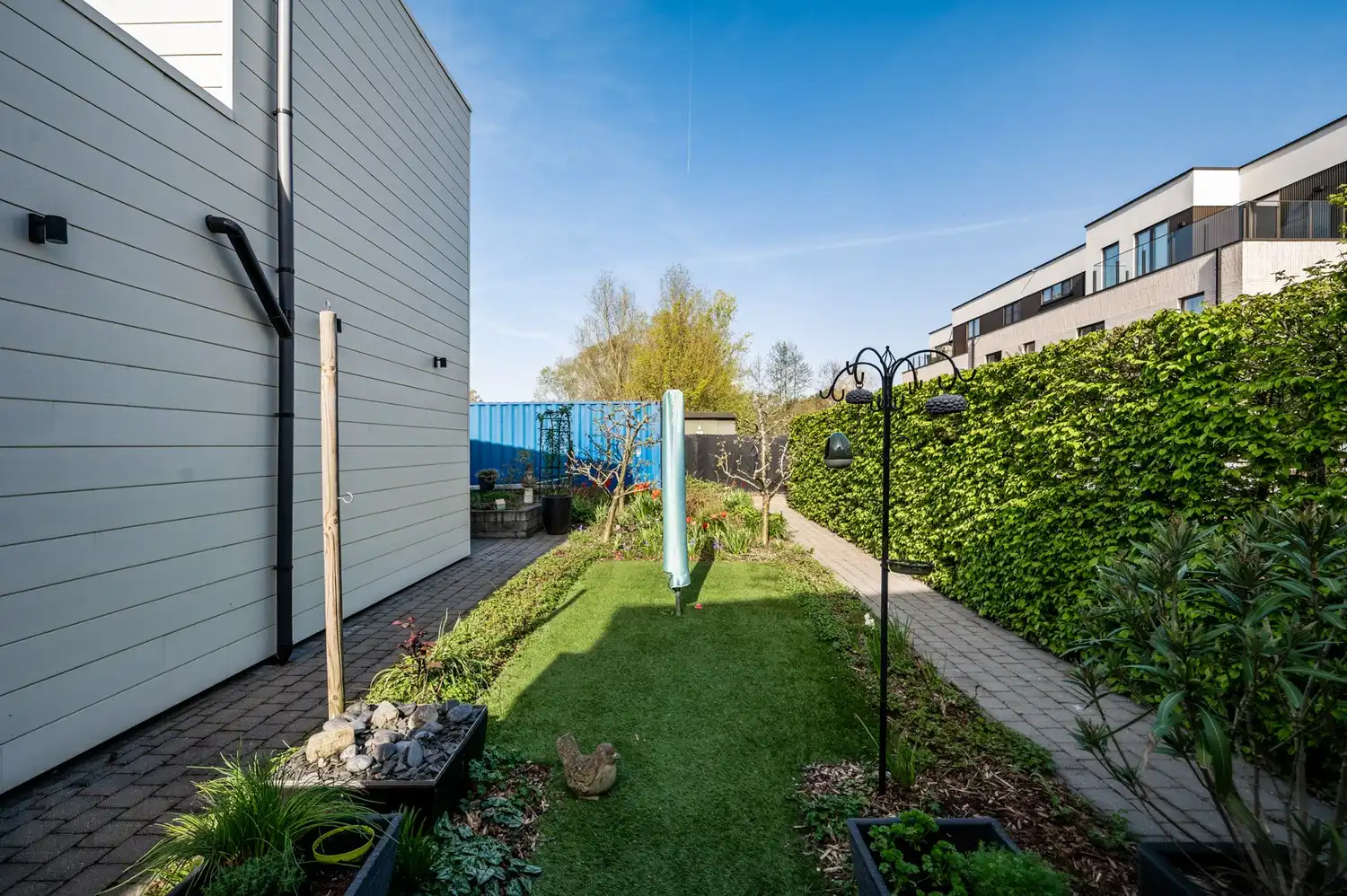 Woning met 2 slpkrs en bijgebouw met veel potentieel foto 26