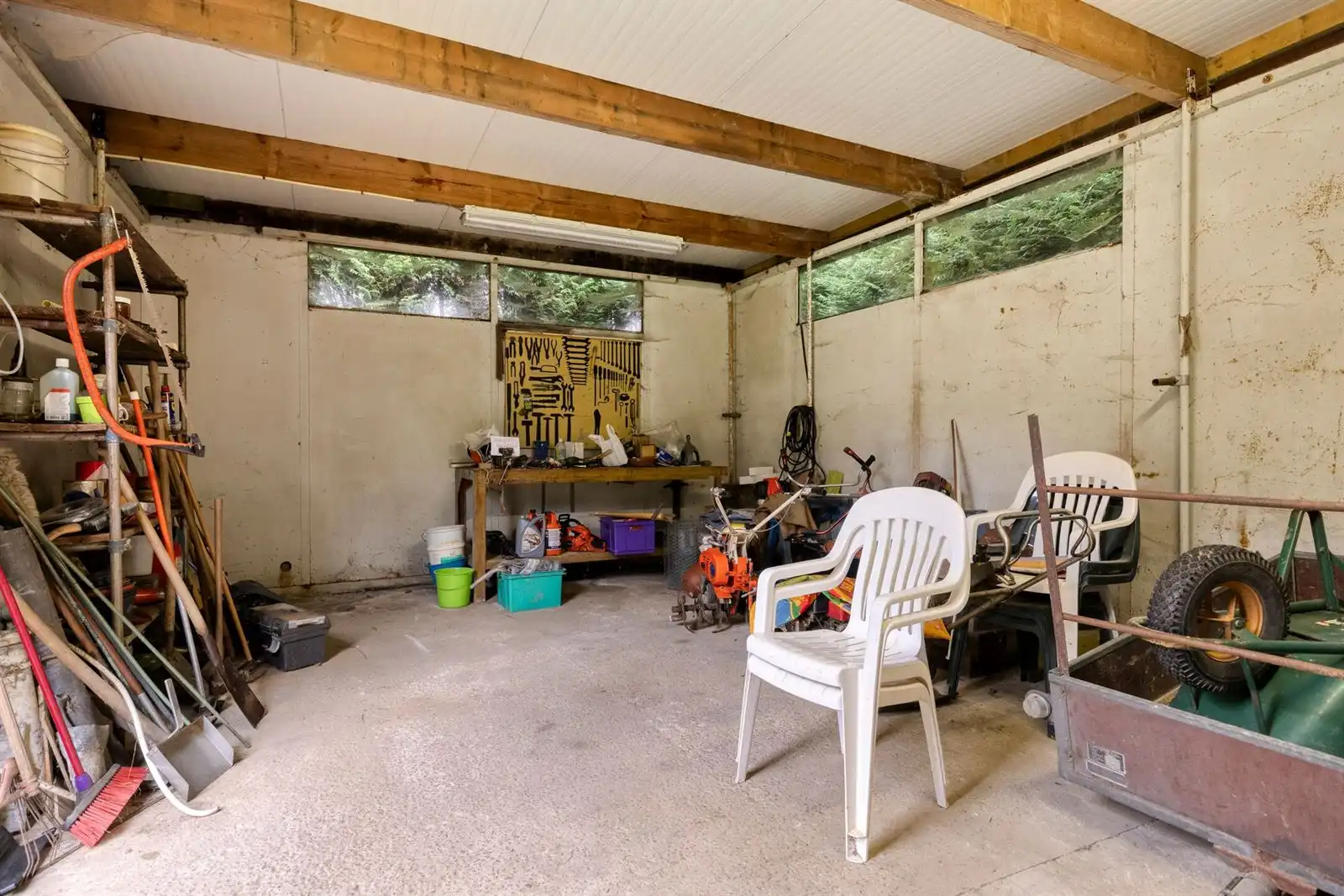 Unieke 3-gevelwoning met uitbreidingspotentieel naast het Hallerbos  foto 21