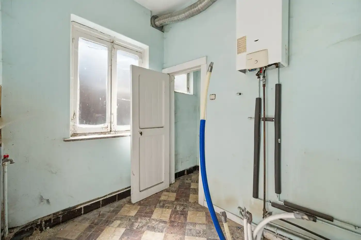 Totale renovatie met 5-slaapkamerpotentieel op toplocatie  foto 9