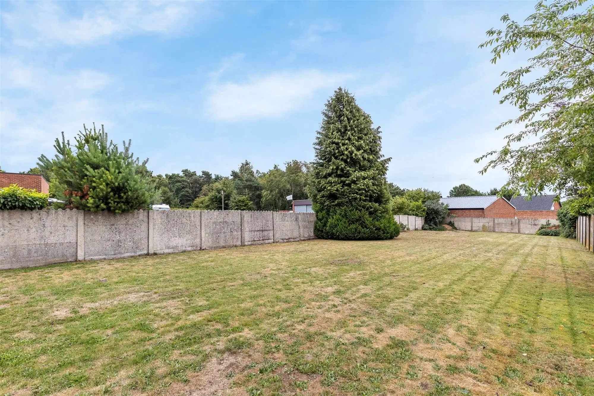PERFECT ONDERHOUDEN GELIJKVLOERS APPARTEMENT MET 2 SLAAPKAMERS EN RUIME TUIN MET CARPORT EN BERGING TE HEUSDEN foto 21