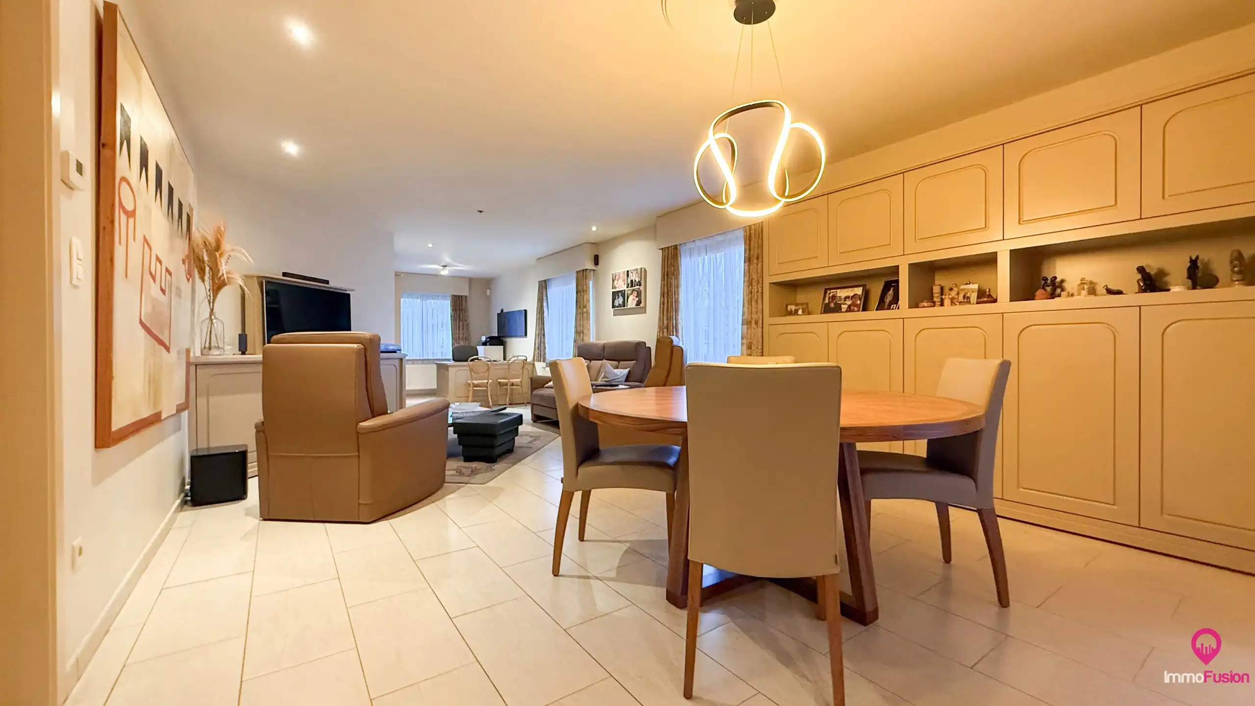 Ruime gelijkvloerse woning met zolderruimte in Houthalen! foto 6