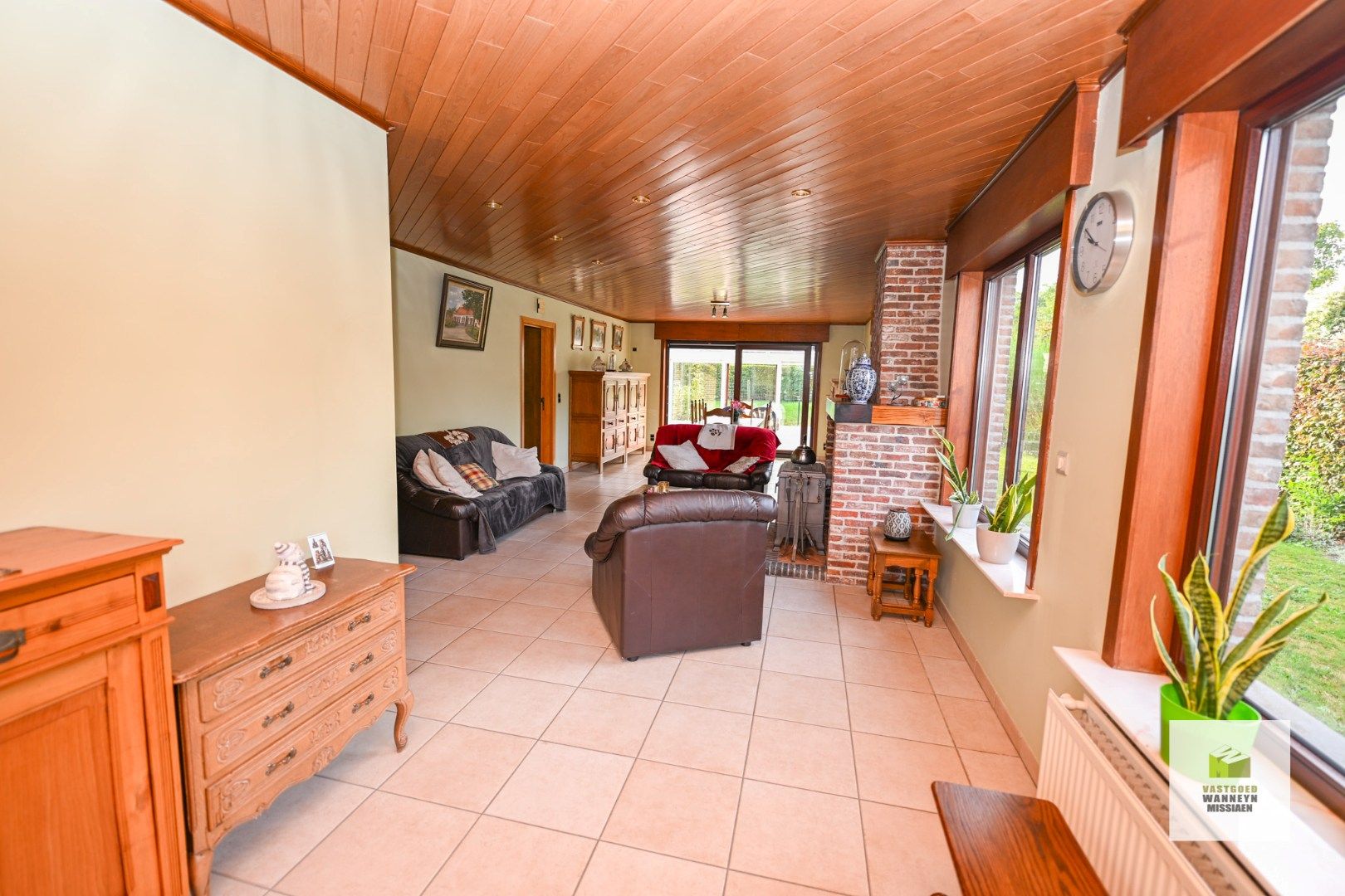 Zeer centraal en rustig gelegen ruime woning met 5 slaapkamers foto 8