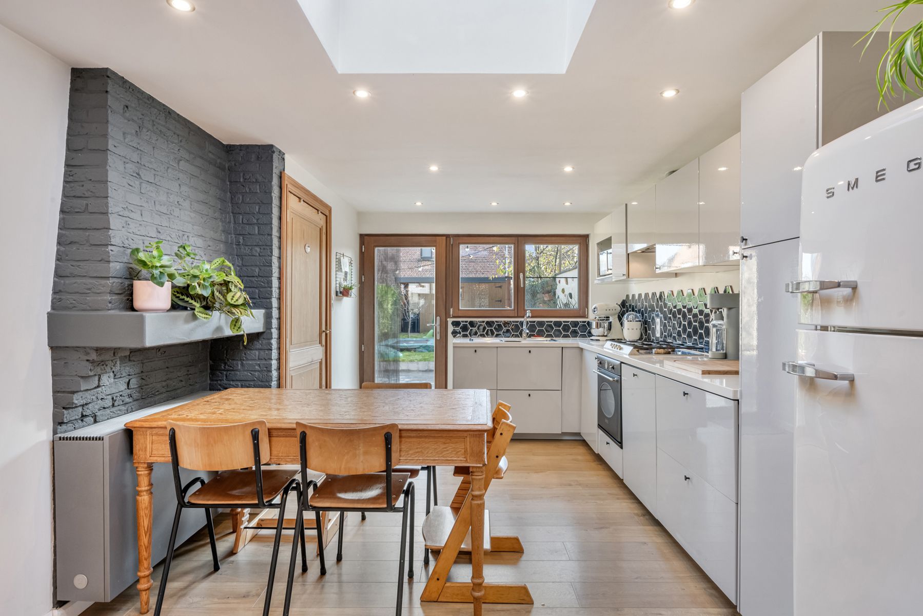 Instapklare en energiezuinige woning met tuin op toplocatie foto 6