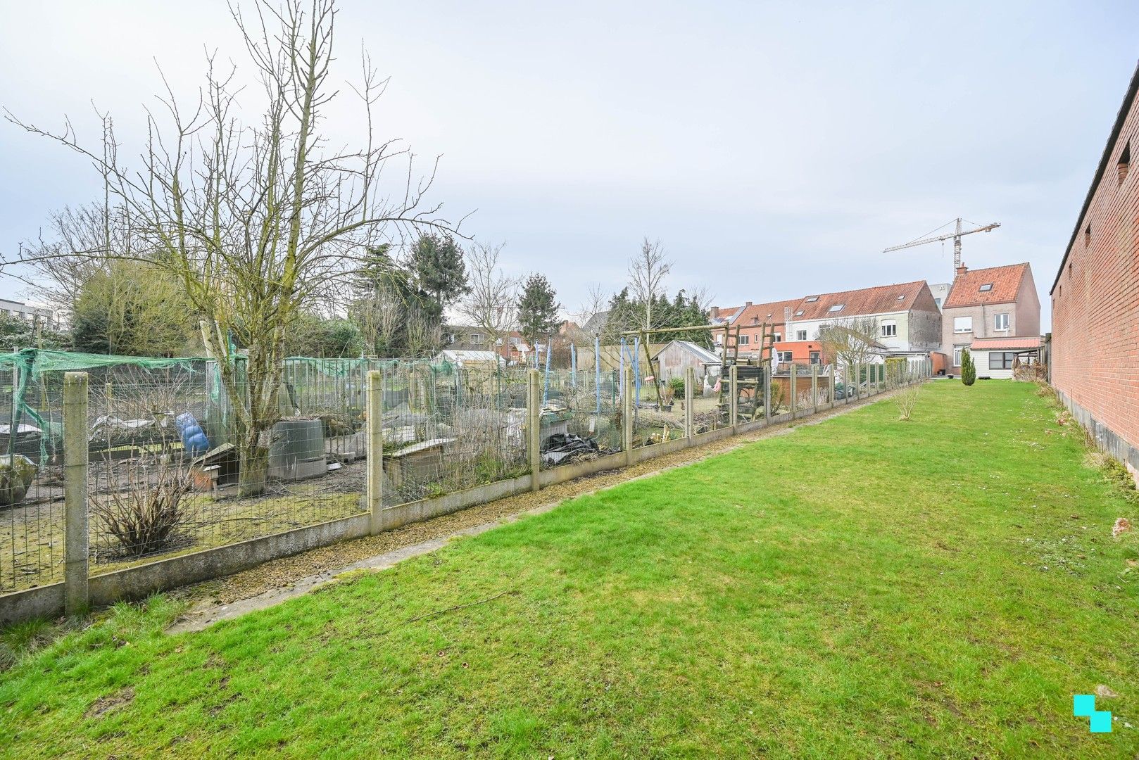 Stadswoning met uitgestrekte tuin te Kortrijk foto 18