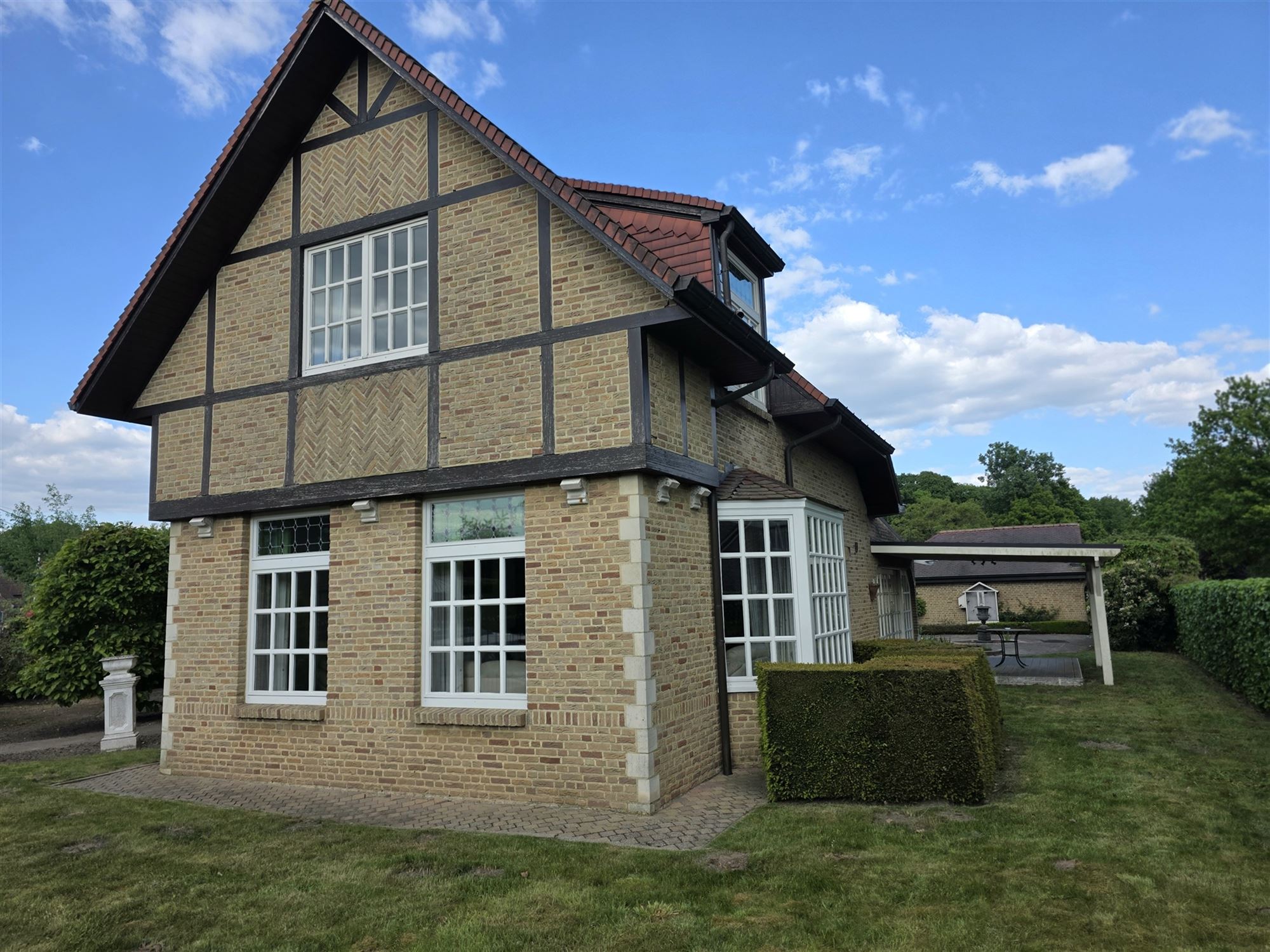 Karaktervolle villa met  4 slaapkamers  foto 6