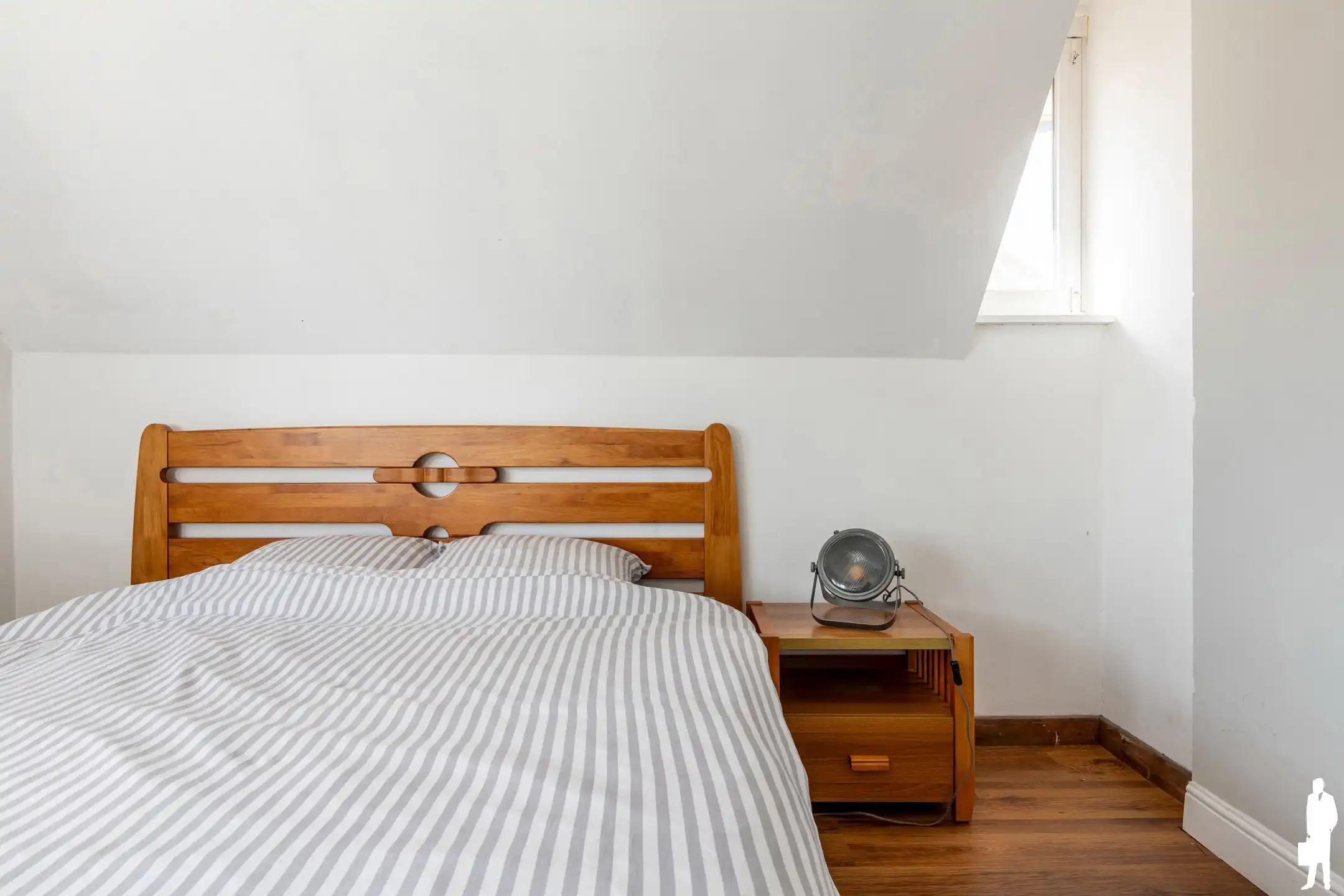 Unieke, lichtrijke woning met 4 slpk. en natuurtuin op 799m² foto 15