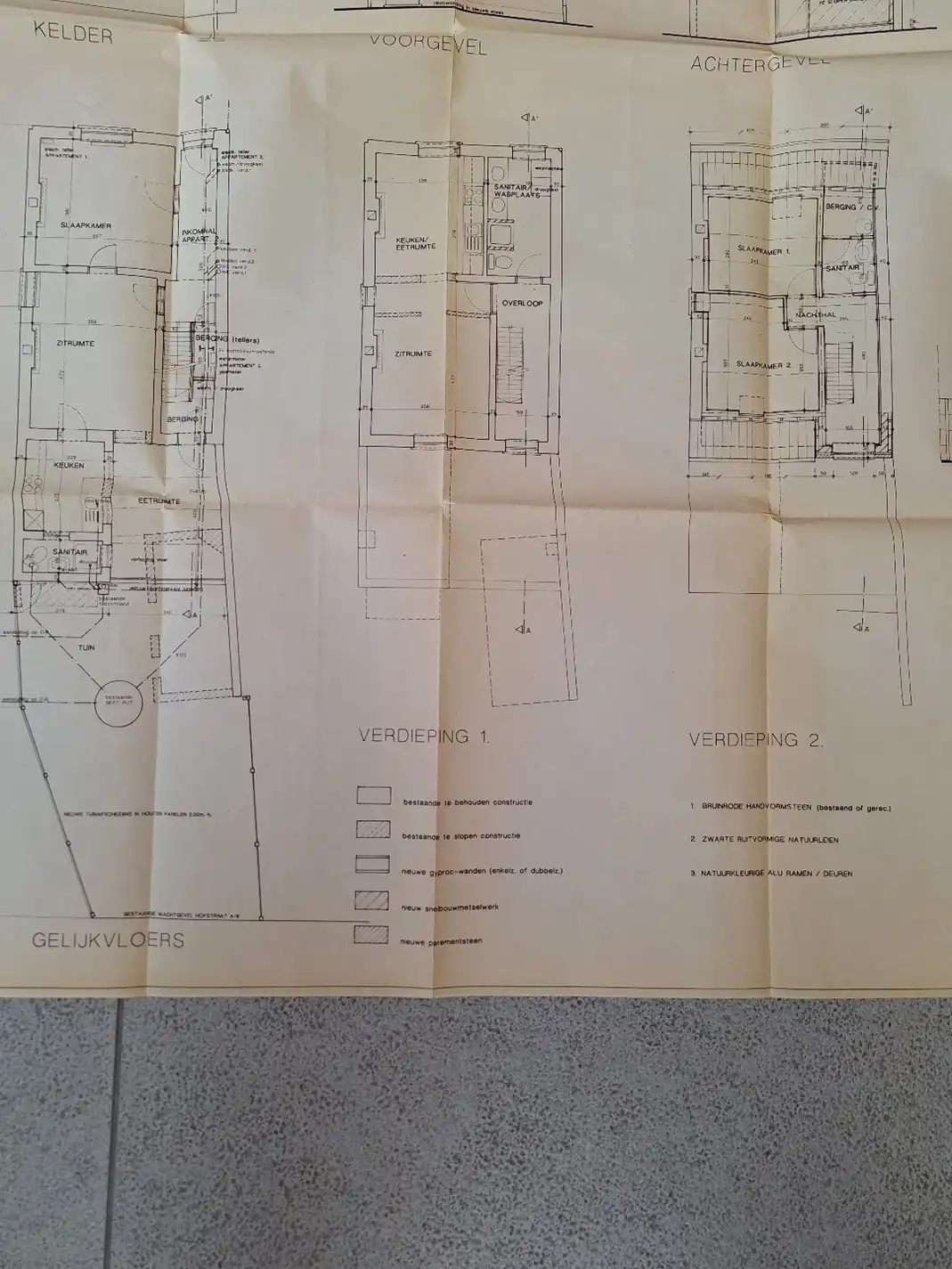 2 vergunde appartementen of 1 huis pal in centrum Herk-de-Stad foto 29