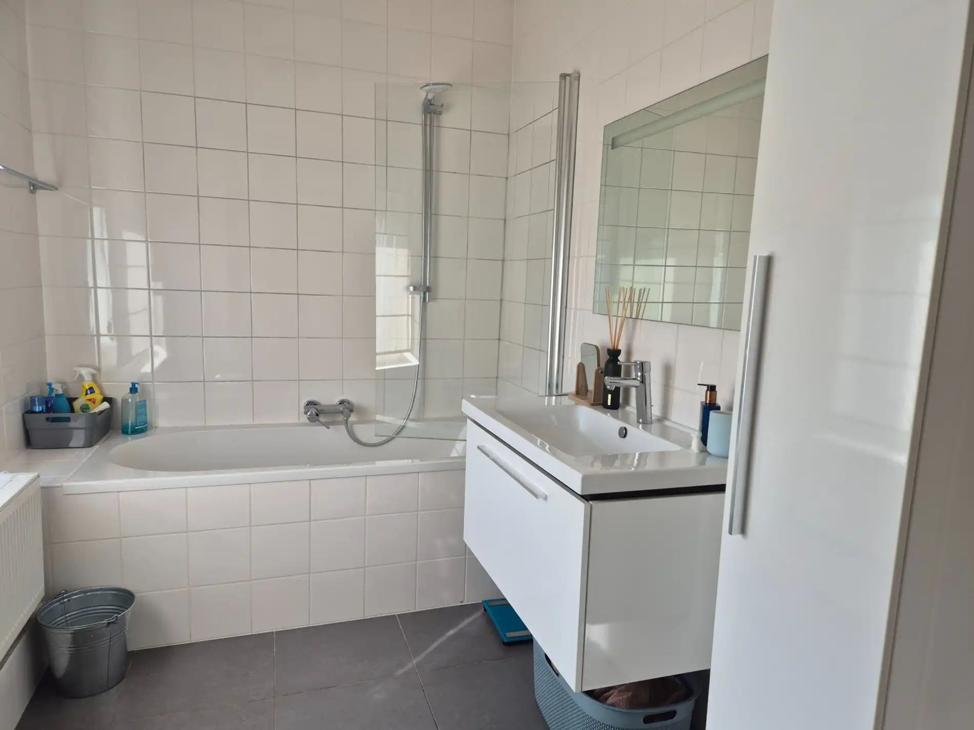 Appartement op eerste verdieping met groot terras. foto 12