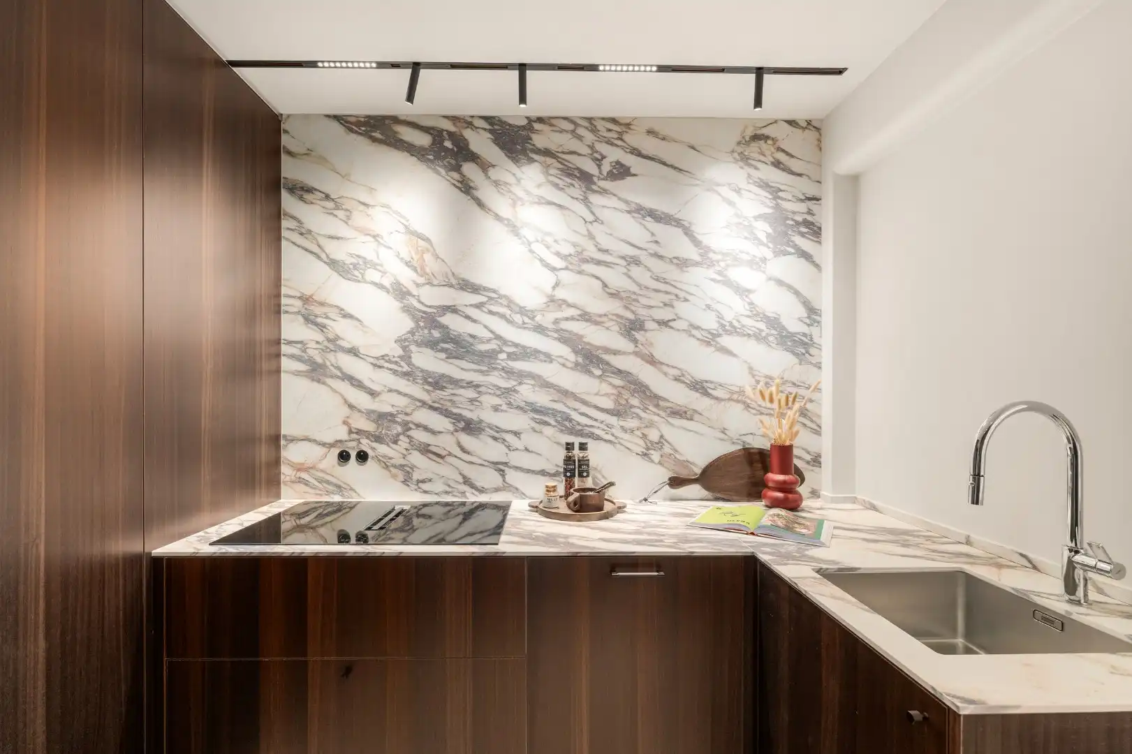 Subliem gerenoveerd appartement met open zicht  foto 9