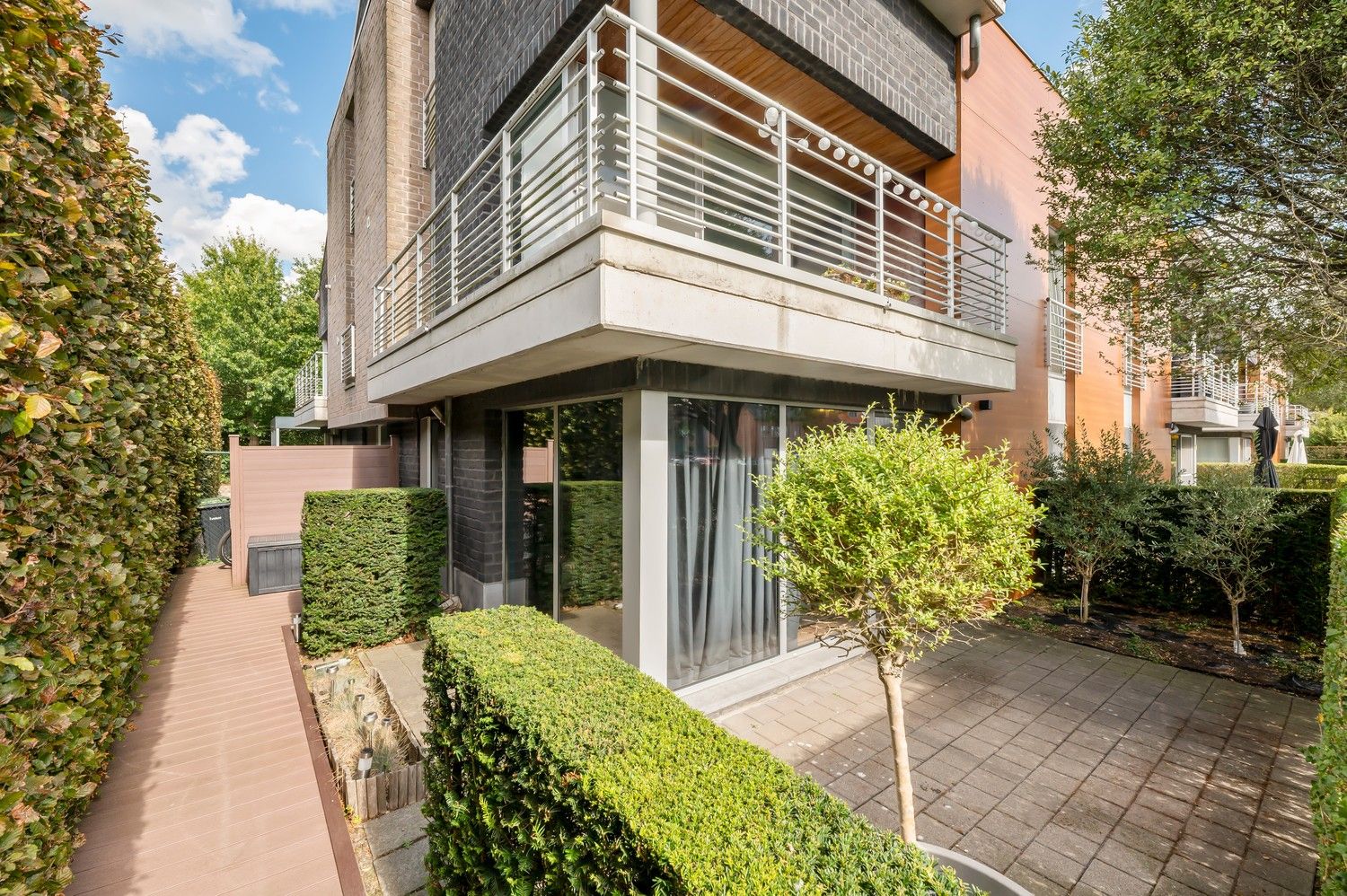 INSTAPKLAAR GELIJKVLOERS APPARTEMENT I EPC = B I PUTTE foto 2