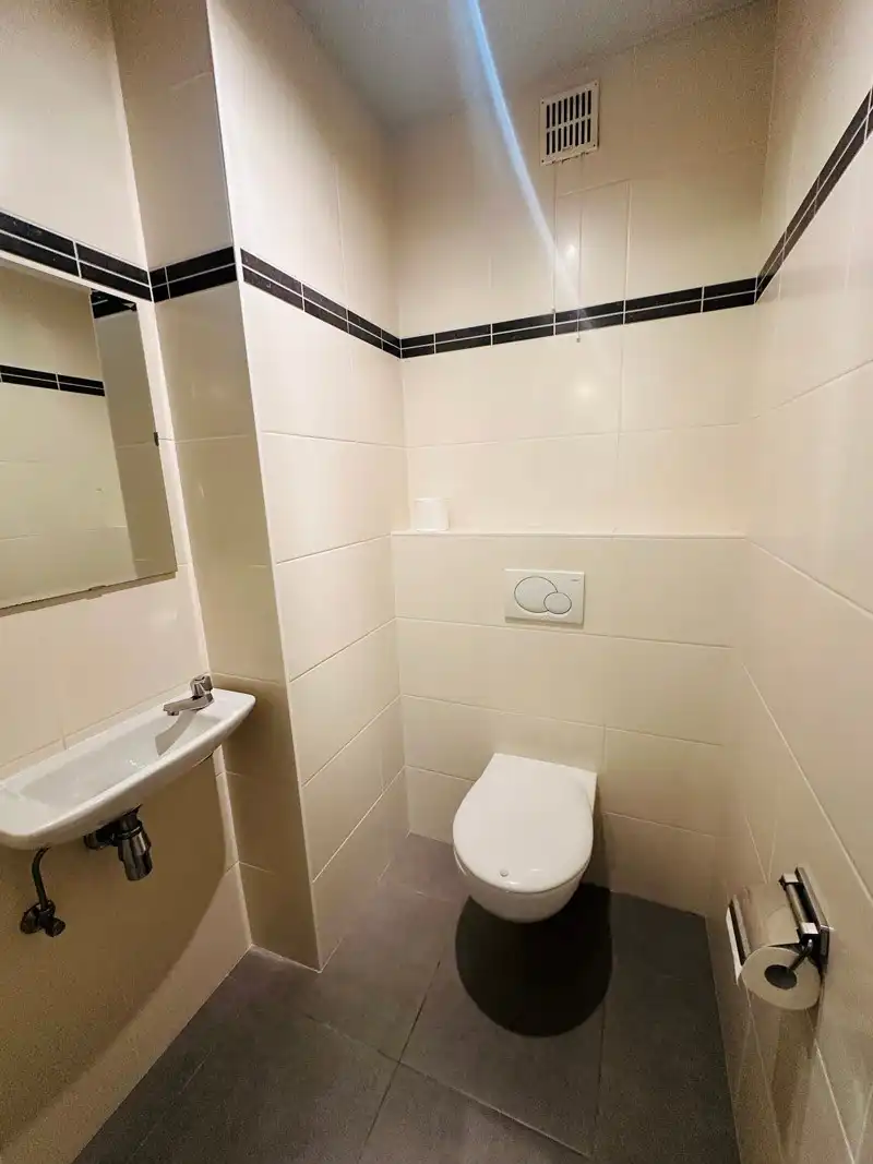 Modern appartement te Heusden-Zolder foto 14