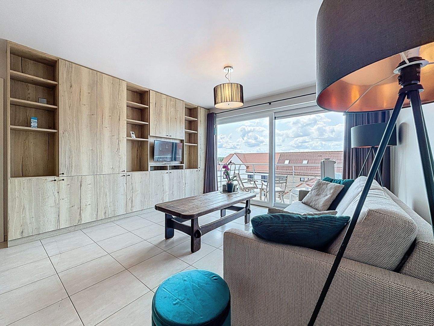 Instapklaar appartement met zuid-gericht terras te Nieuwpoort. foto 3